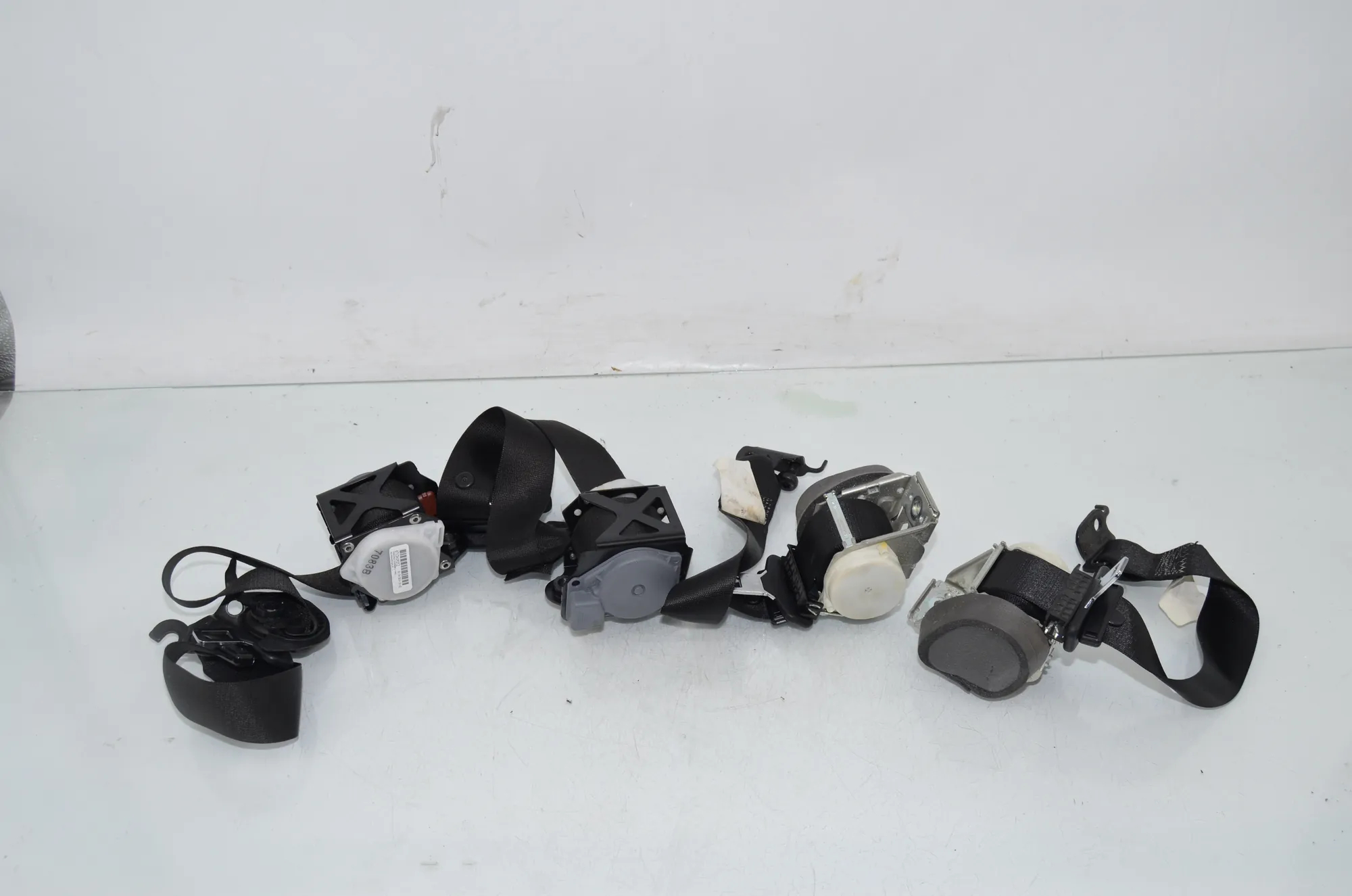 Rear Left Seatbelt – OEM 7258445 · BMW X3 (F25) xDrive 30 d 2014