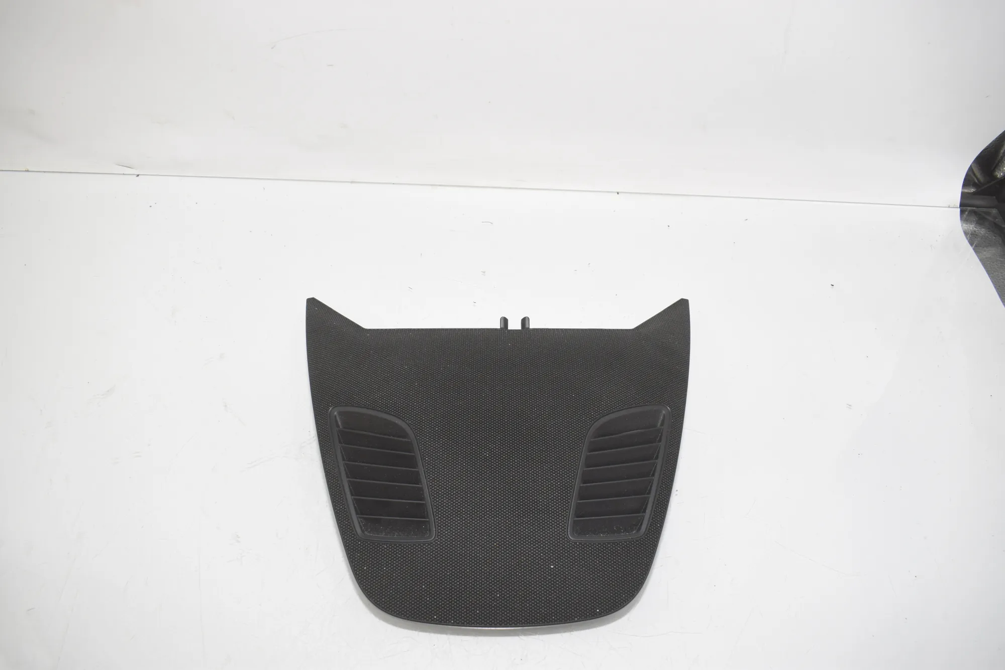 Loudspeaker Cover – OEM 6821112 · BMW 5 Touring (G31) (2017 - -) 520 d 2019 – 2