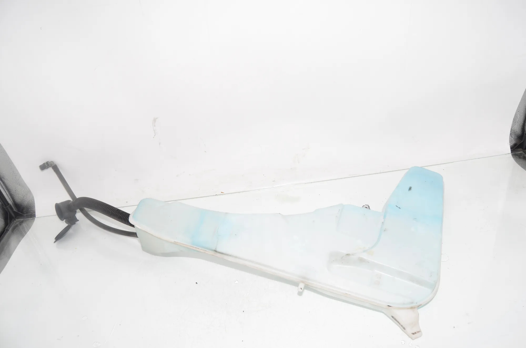 Window Washer Tank – OEM 7255828 · BMW X3 (F25) xDrive 30 d 2014 – 4