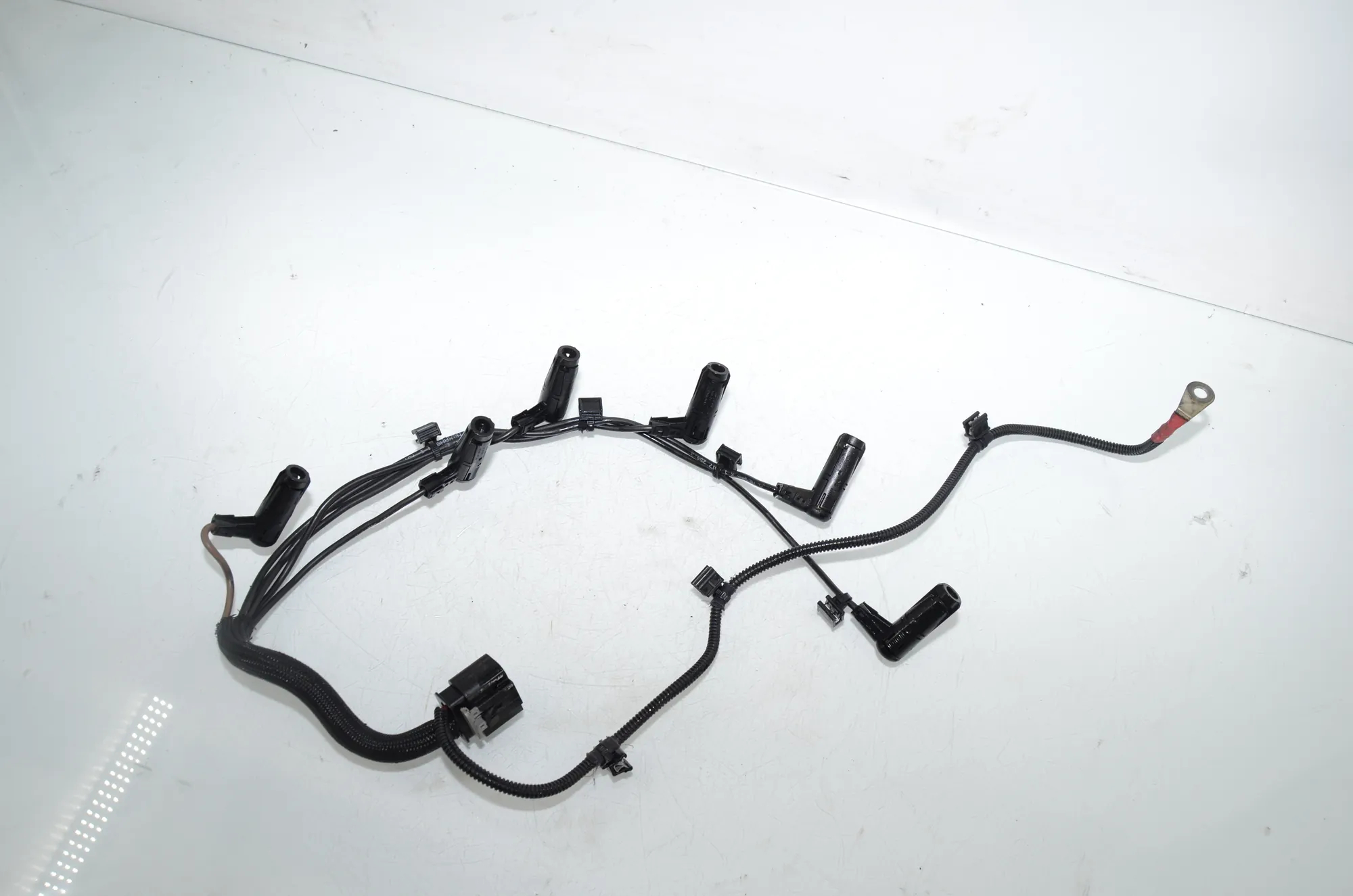 Glow Plug Wires – OEM 7823743 · BMW 5 Touring (F11) 530 d xDrive 2011 – 4