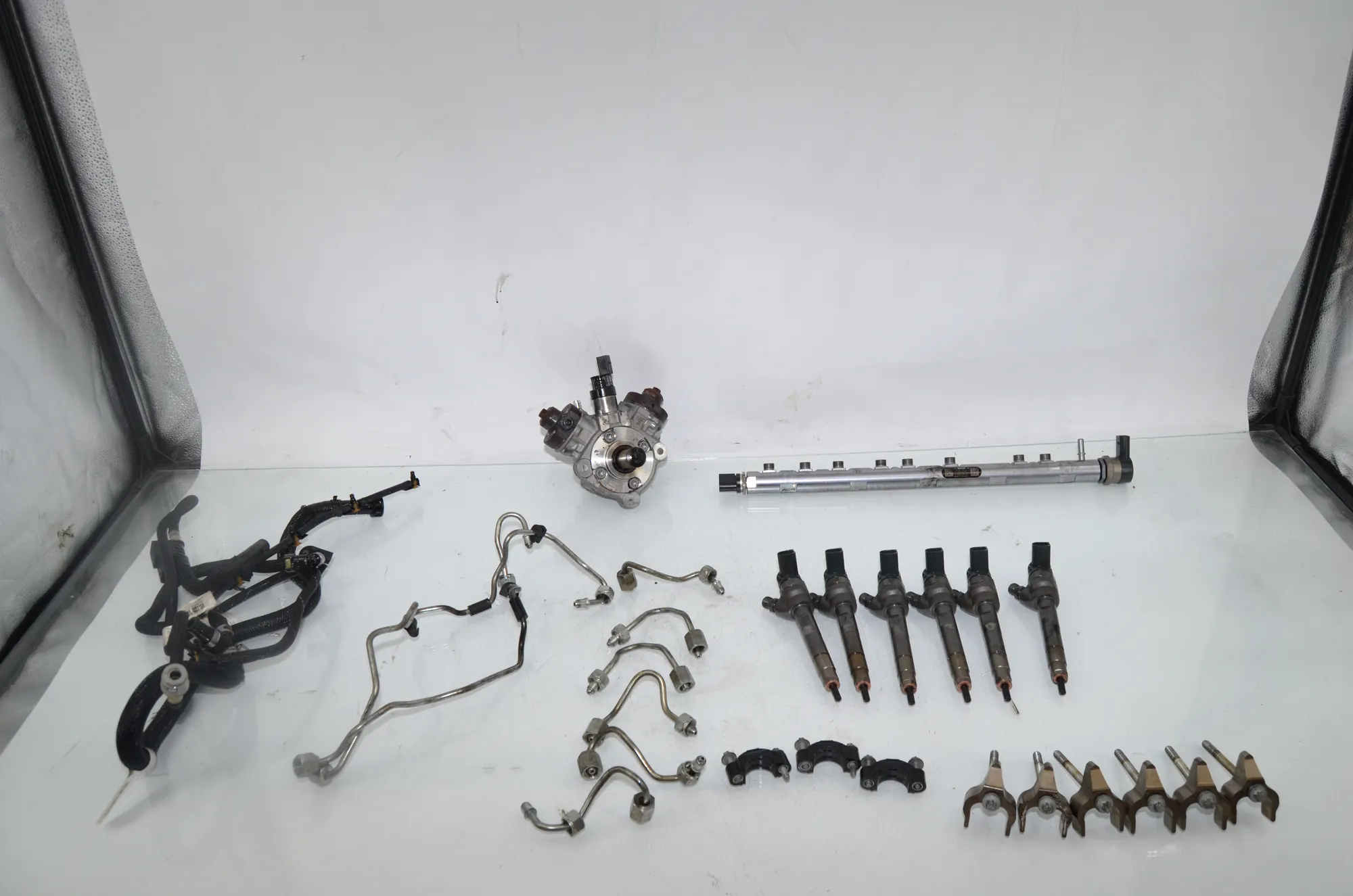 Fuel System – OEM 8576298 · BMW 5 Touring (F11) 530 d xDrive 2011