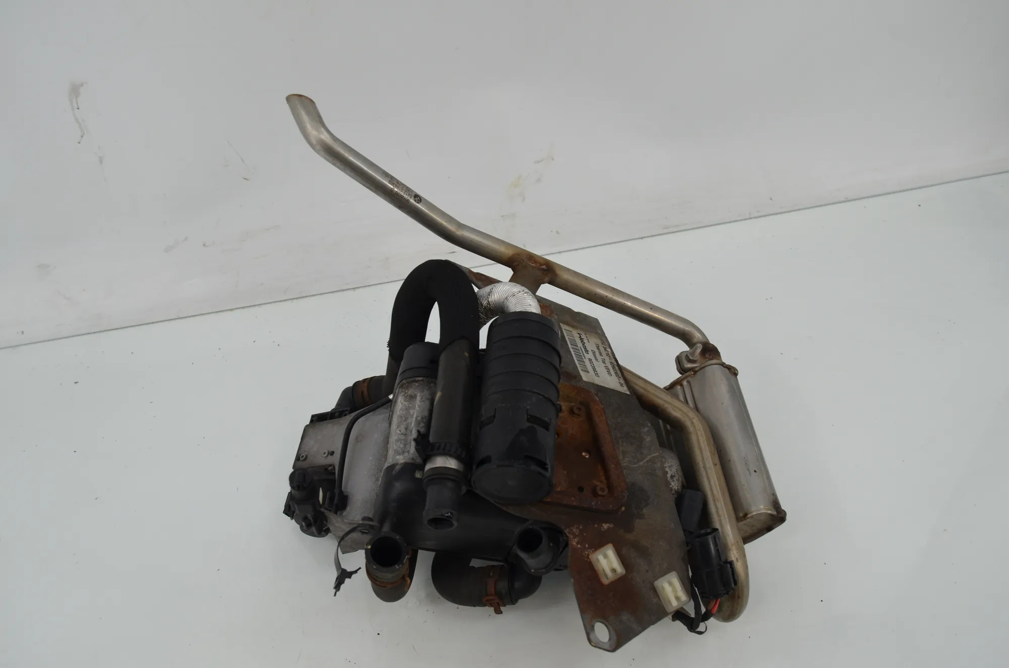 Webasto Auxiliary Heater – OEM 9250302 · BMW 5 Touring (F11) 530 d 2013 – 4