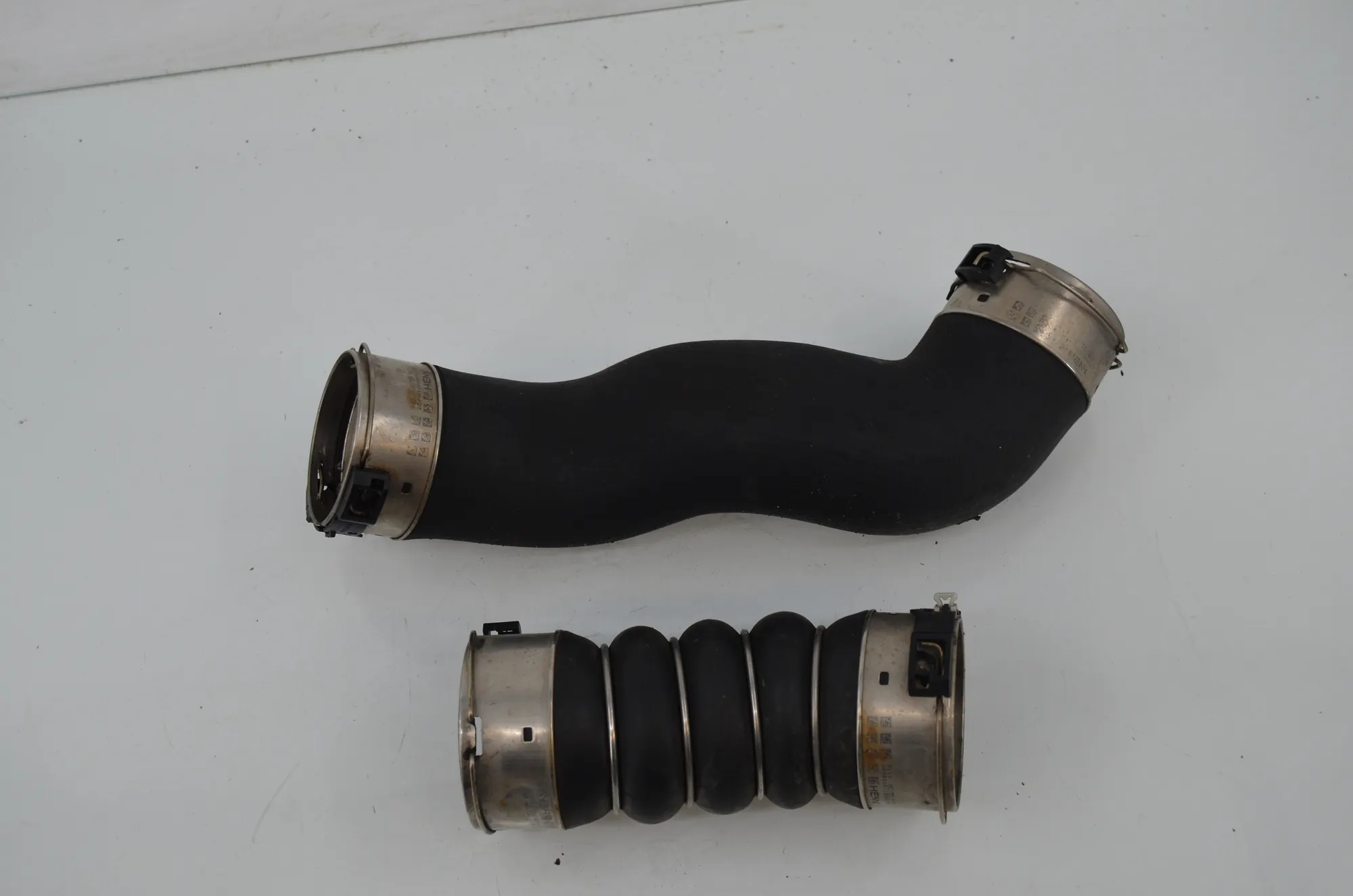 Intercooler Hose Pipe – OEM 8516509 · BMW 5 Touring (F11) 530 d 2013