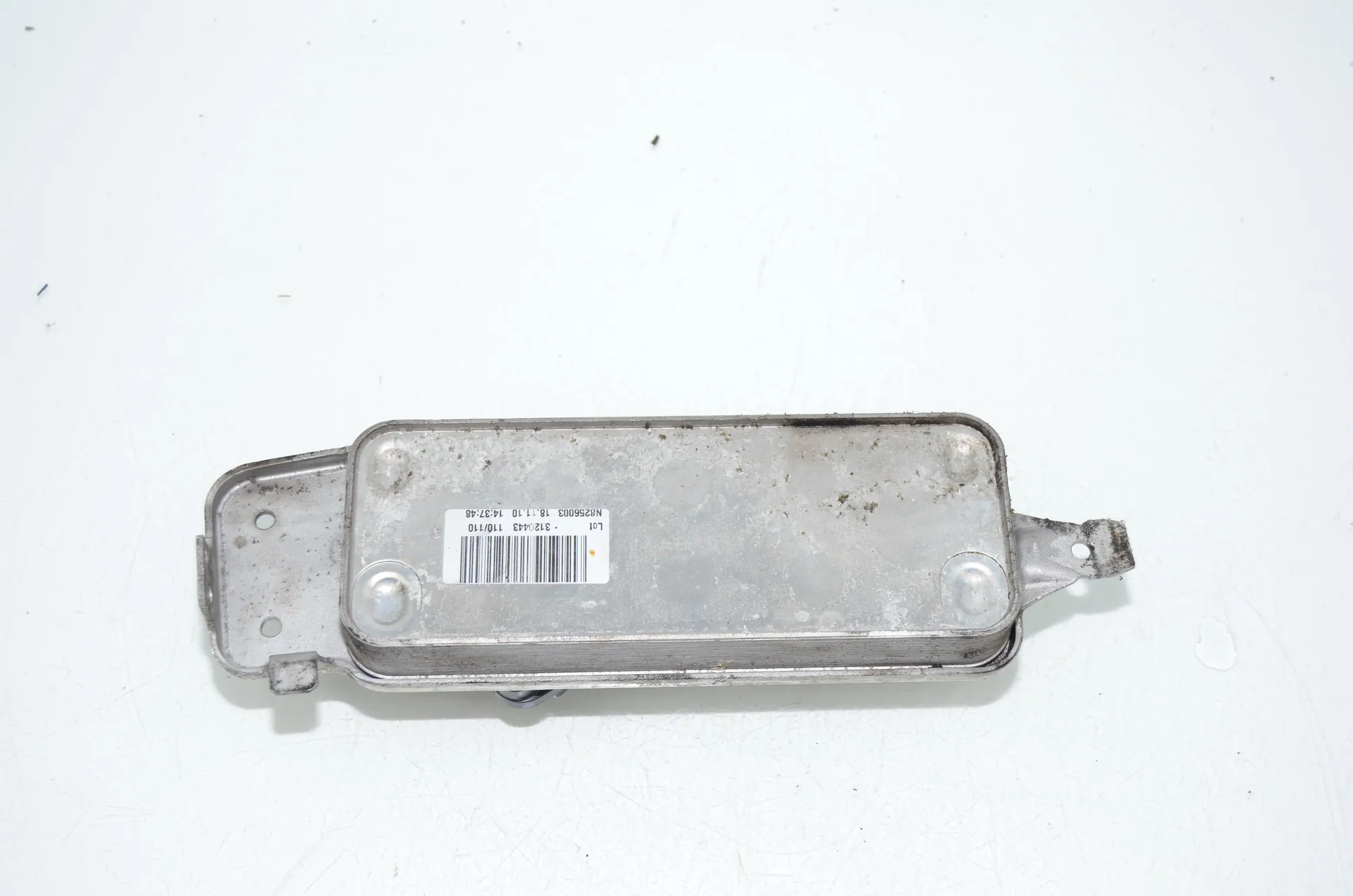 Oil Cooling Radiator – OEM 7597890 · BMW 7 (F01, F02) 750 i 2010 – 3