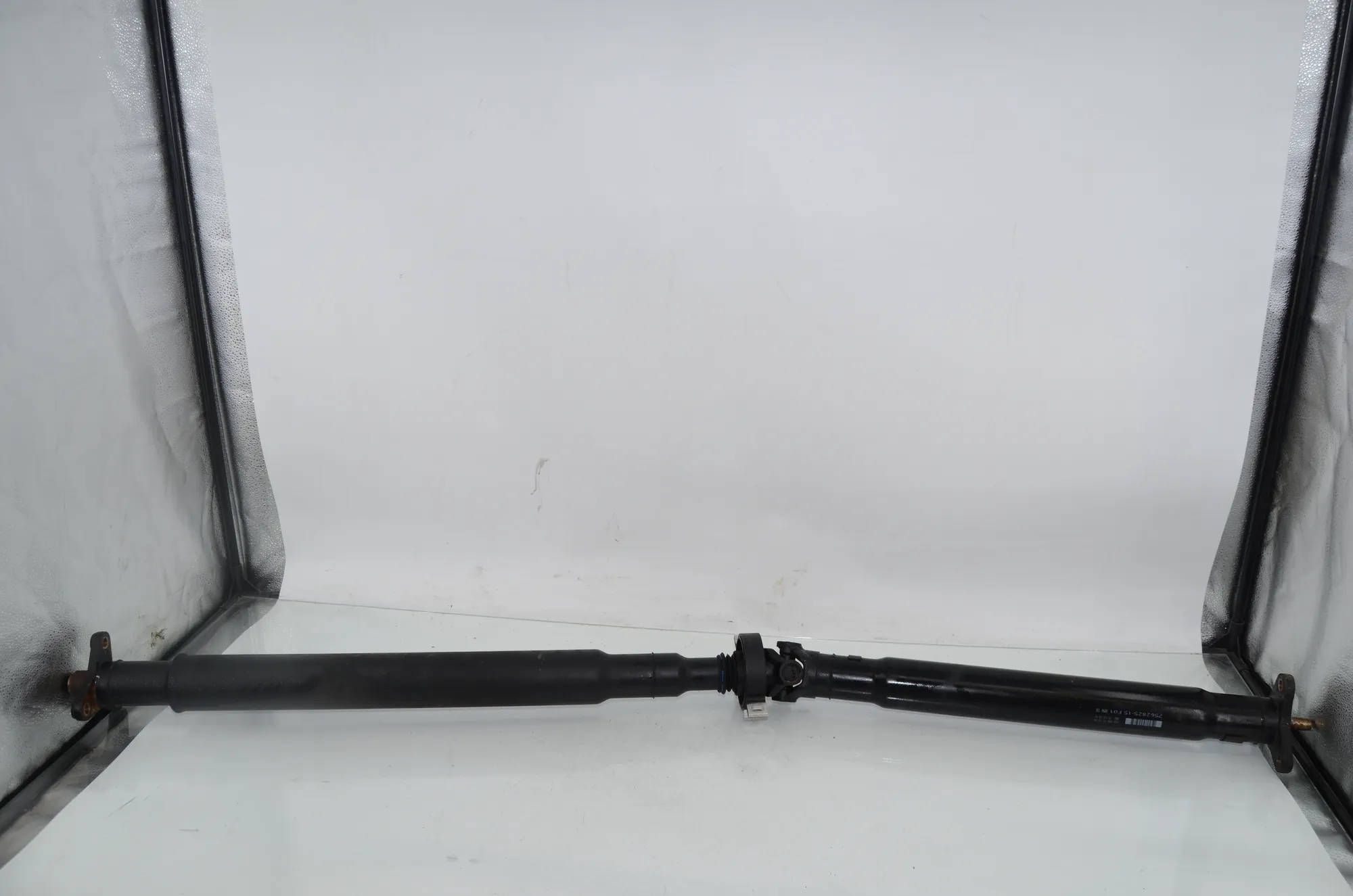 Propshaft Cardan – OEM 7562825 · BMW 7 (F01, F02) 750 i 2010