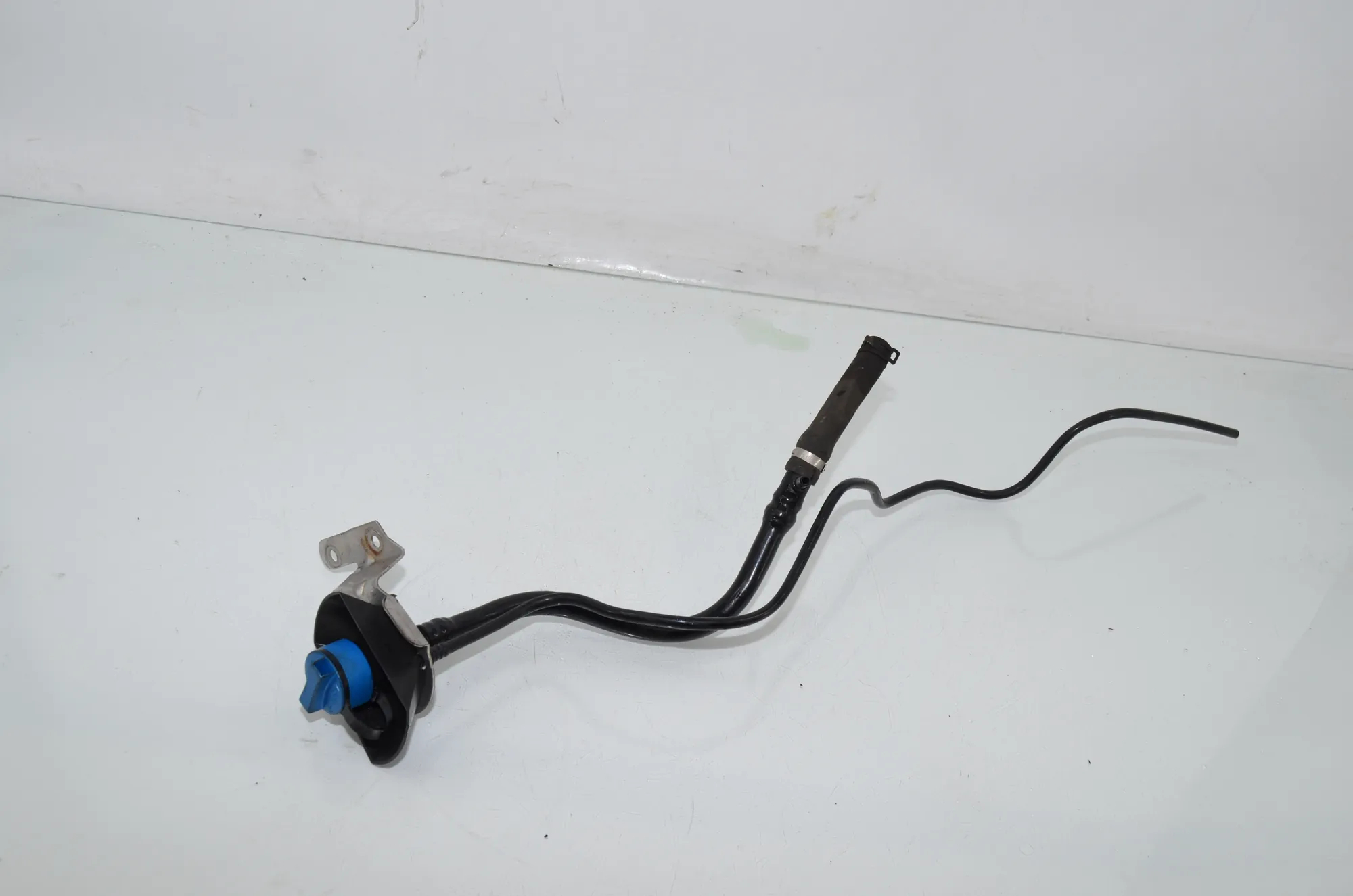 Fuel Tank Pipe – OEM 7295657 · BMW X5 (F15, F85) M 50 d 2014