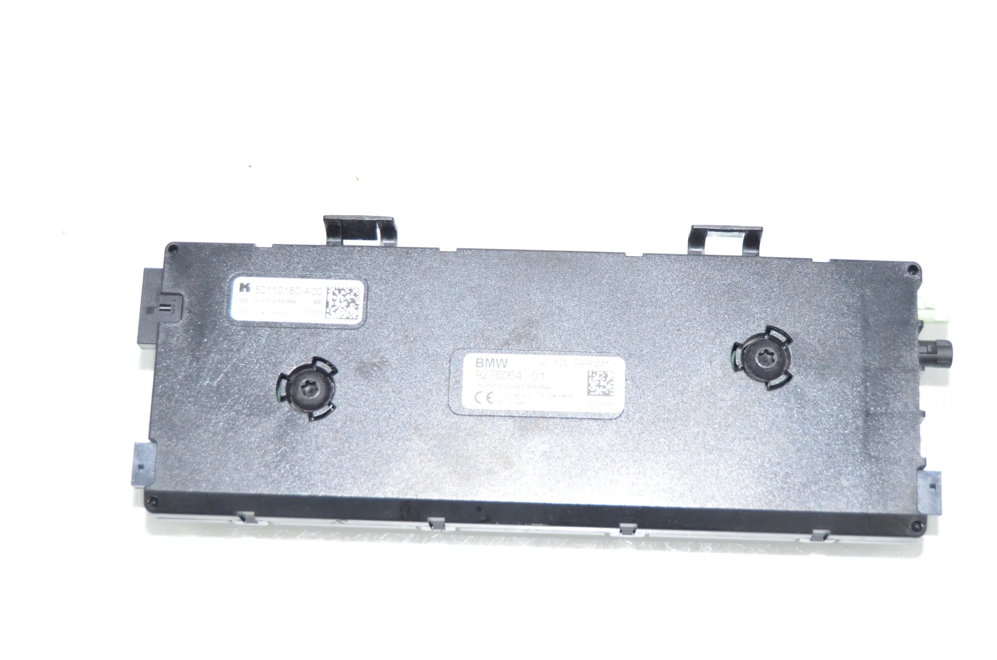 Antenna Amplifier – OEM 6935024 · BMW X3 (F25) xDrive 30 d 2014 – 4