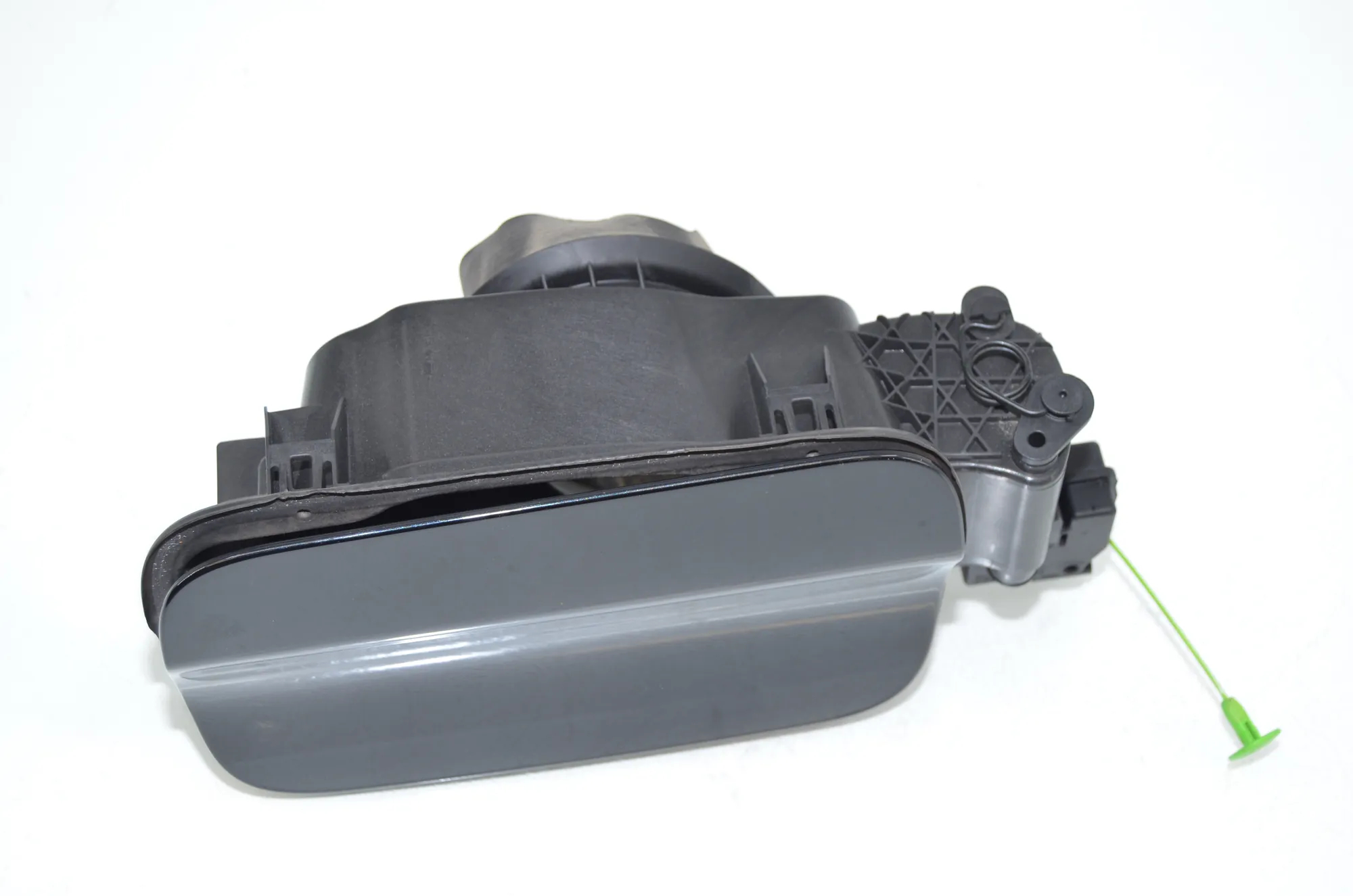 Fuel Tank Flap Cap – OEM 7213035 · BMW X3 (F25) xDrive 30 d 2014 – 4