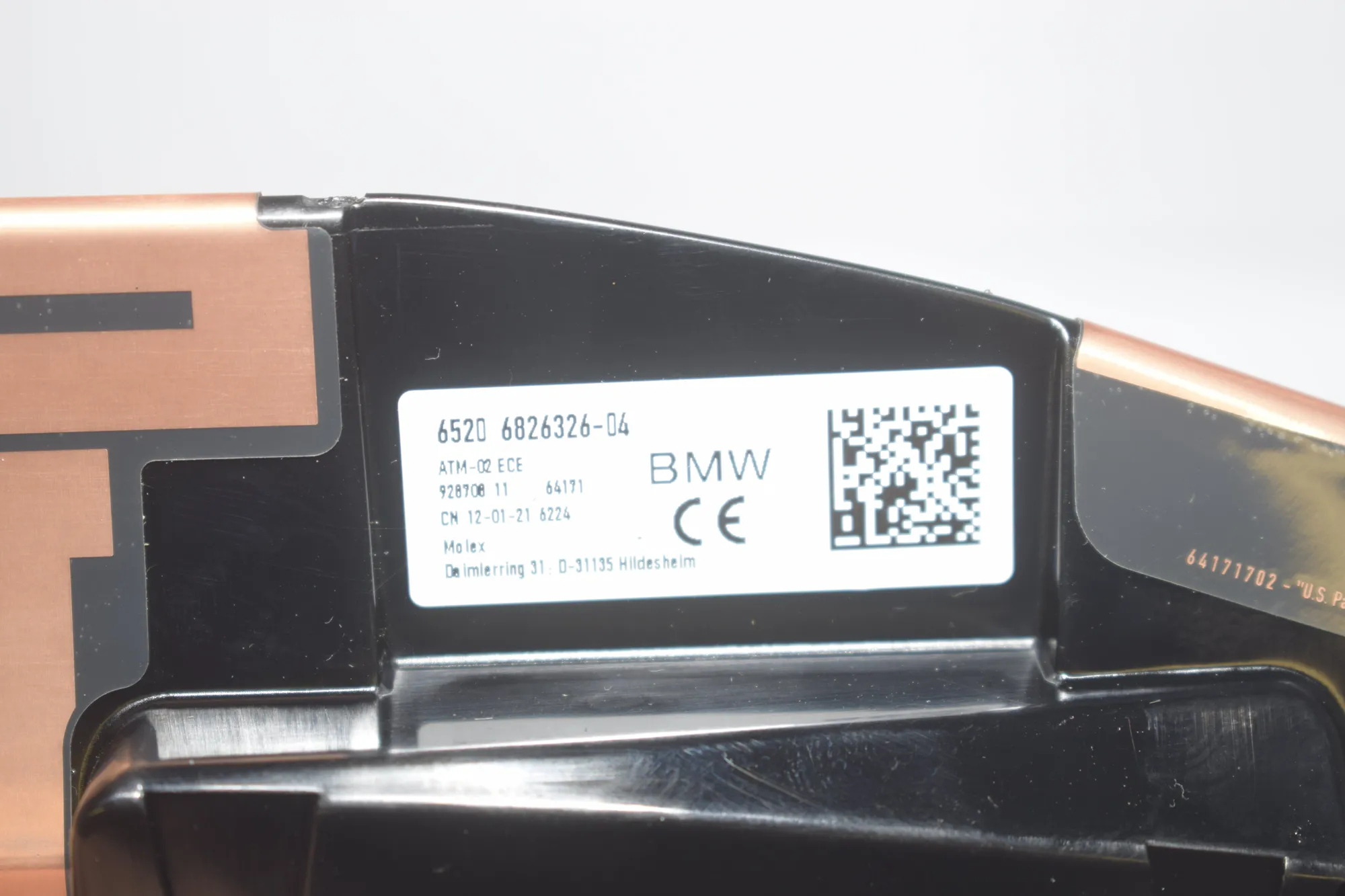 Antenna – OEM 6826326 · BMW 3 (G20, G28) (2018 - -) 330 e 2021 – 4