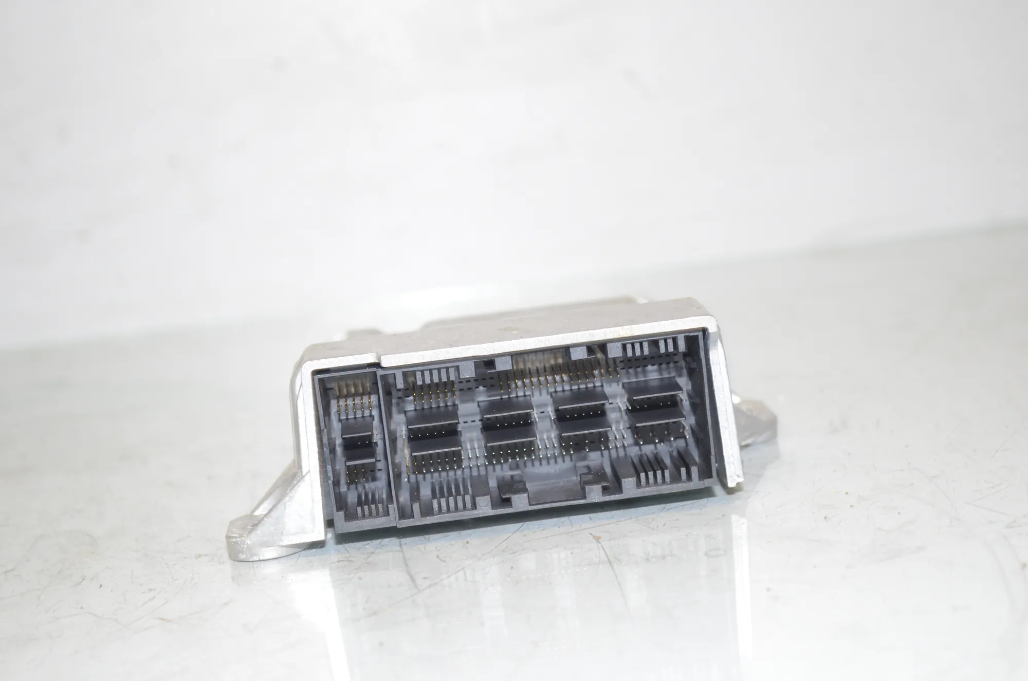 SRS Control Unit – OEM 5A75885 · BMW 2 Active Tourer (U06) (2021 - -) 218d 2022 – 2