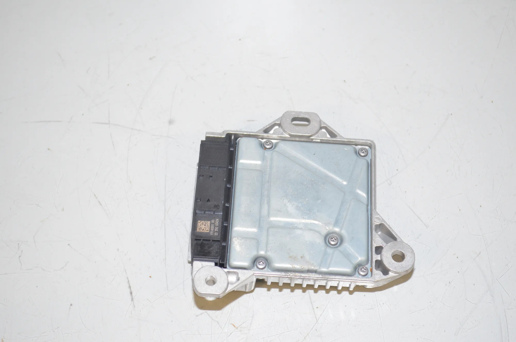 SRS Control Unit – OEM 5A75885 · BMW 2 Active Tourer (U06) (2021 - -) 218d 2022 – 3