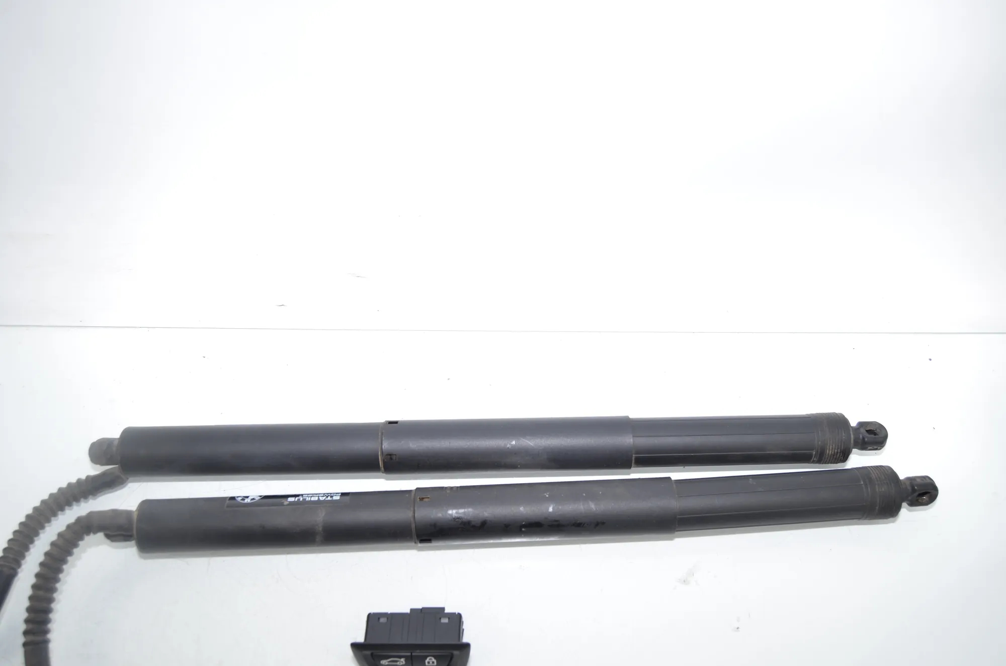 Electric Tailgate Opening Kit – OEM 7388490 · BMW X5 (F15, F85) M 50 d 2014 – 3