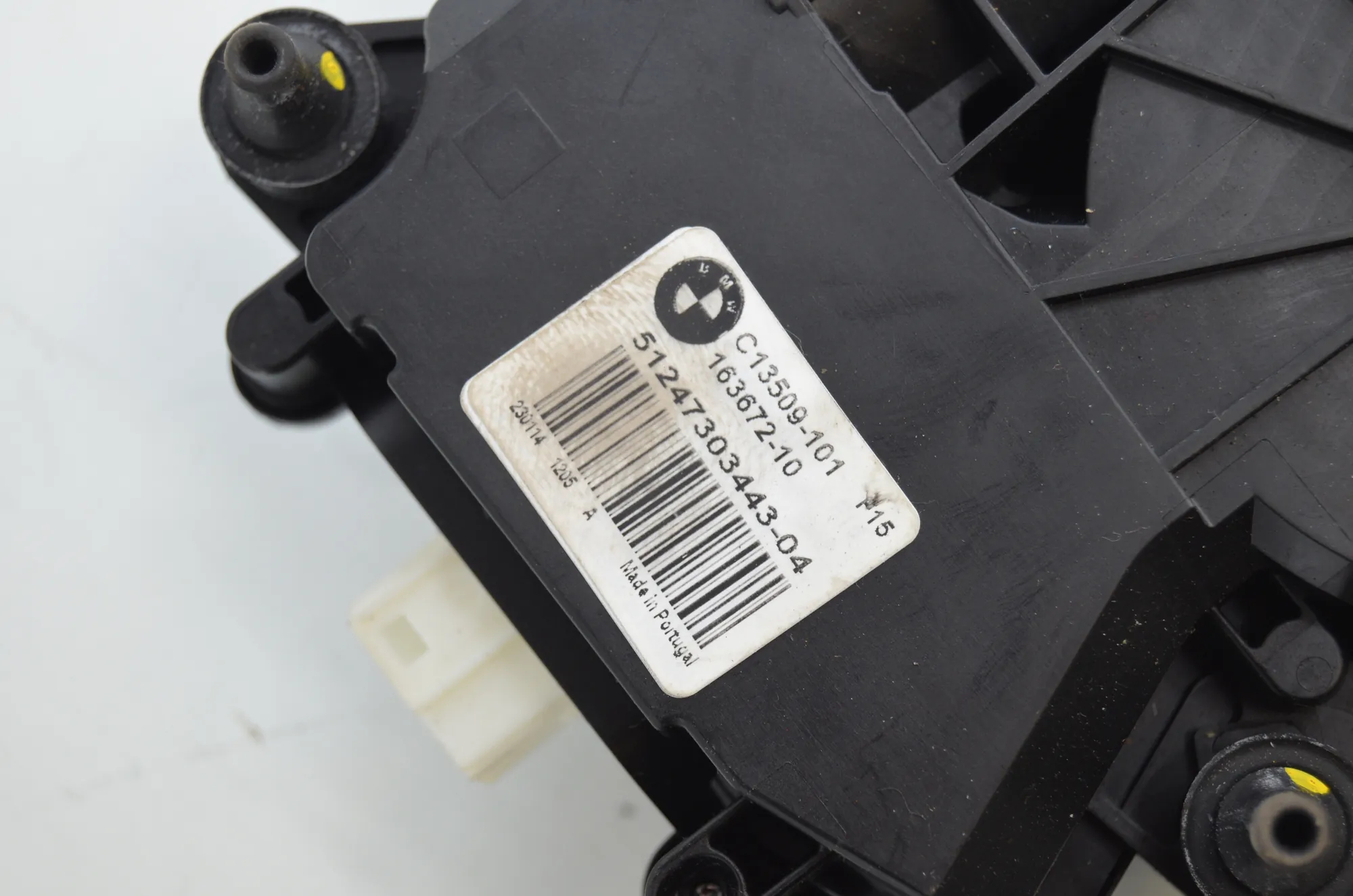 Electric Tailgate Opening Kit – OEM 7388490 · BMW X5 (F15, F85) M 50 d 2014 – 8