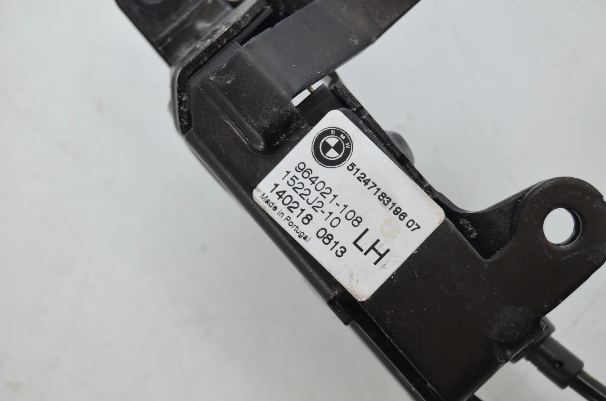 Electric Tailgate Opening Kit – OEM 7388490 · BMW X5 (F15, F85) M 50 d 2014 – 14