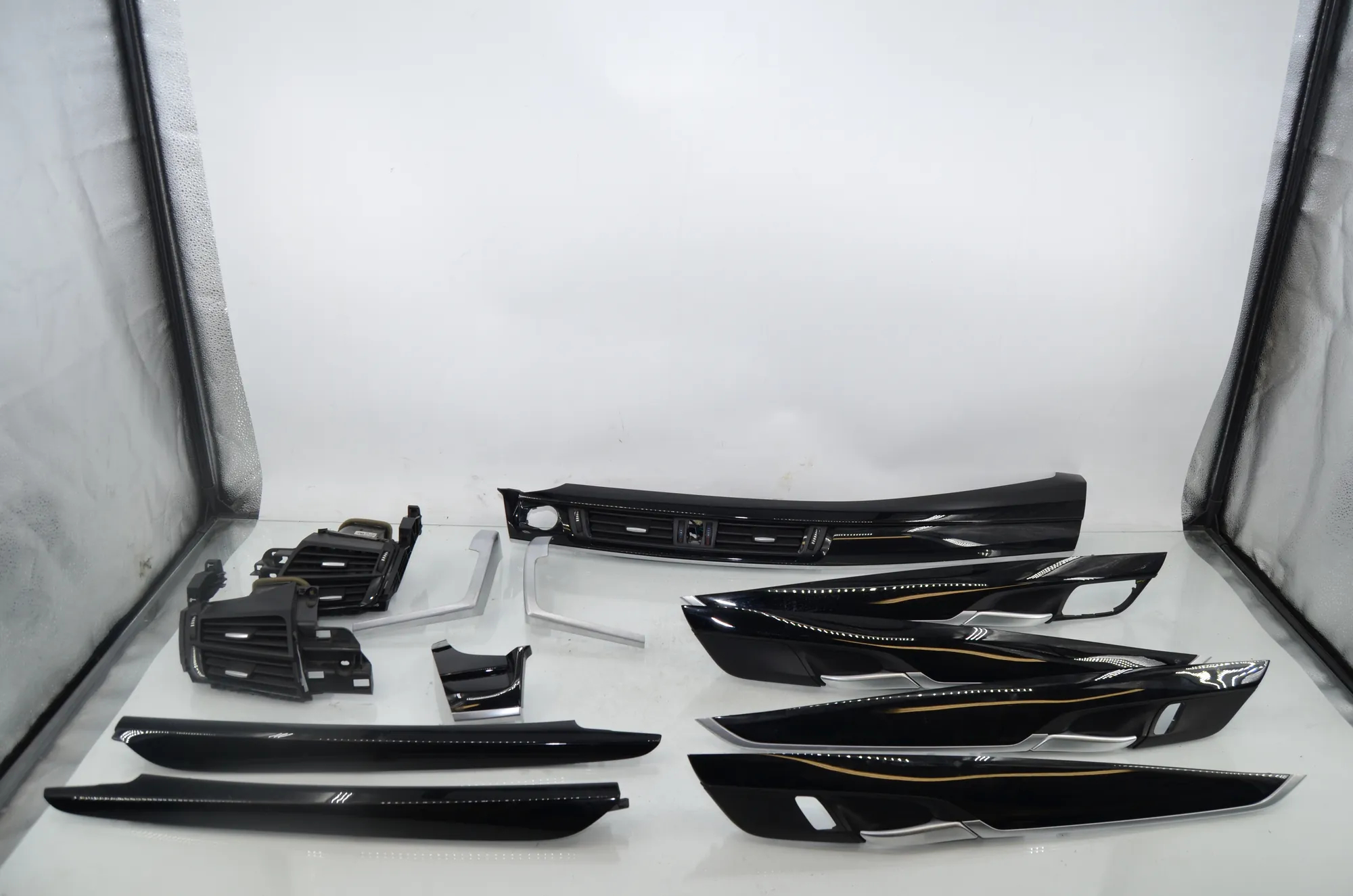 Interior Trim Strips Kit – OEM 8060792 · BMW X5 (F15, F85) M 50 d 2014 – 5
