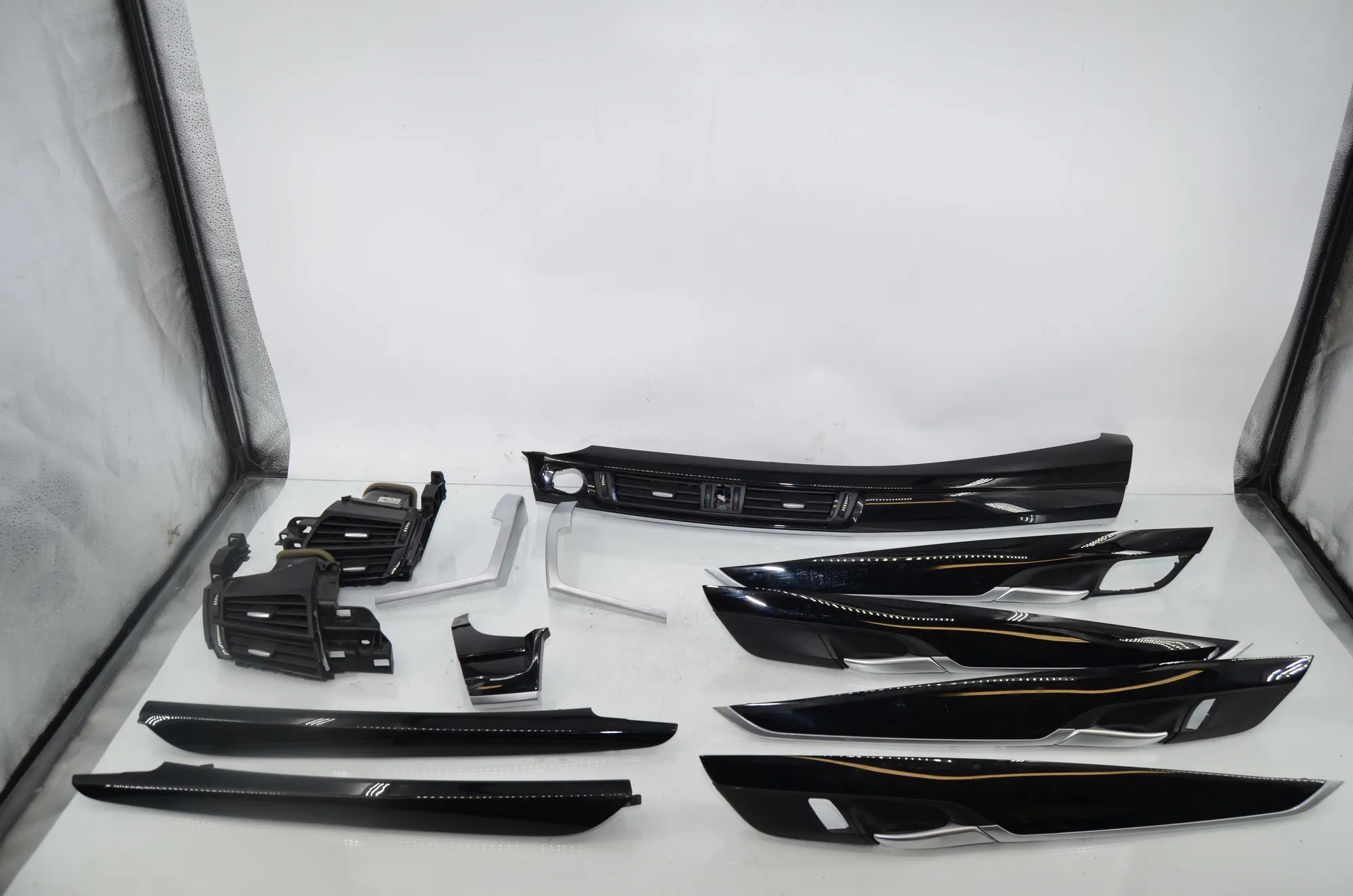 Interior Trim Strips Kit – OEM 8060792 · BMW X5 (F15, F85) M 50 d 2014