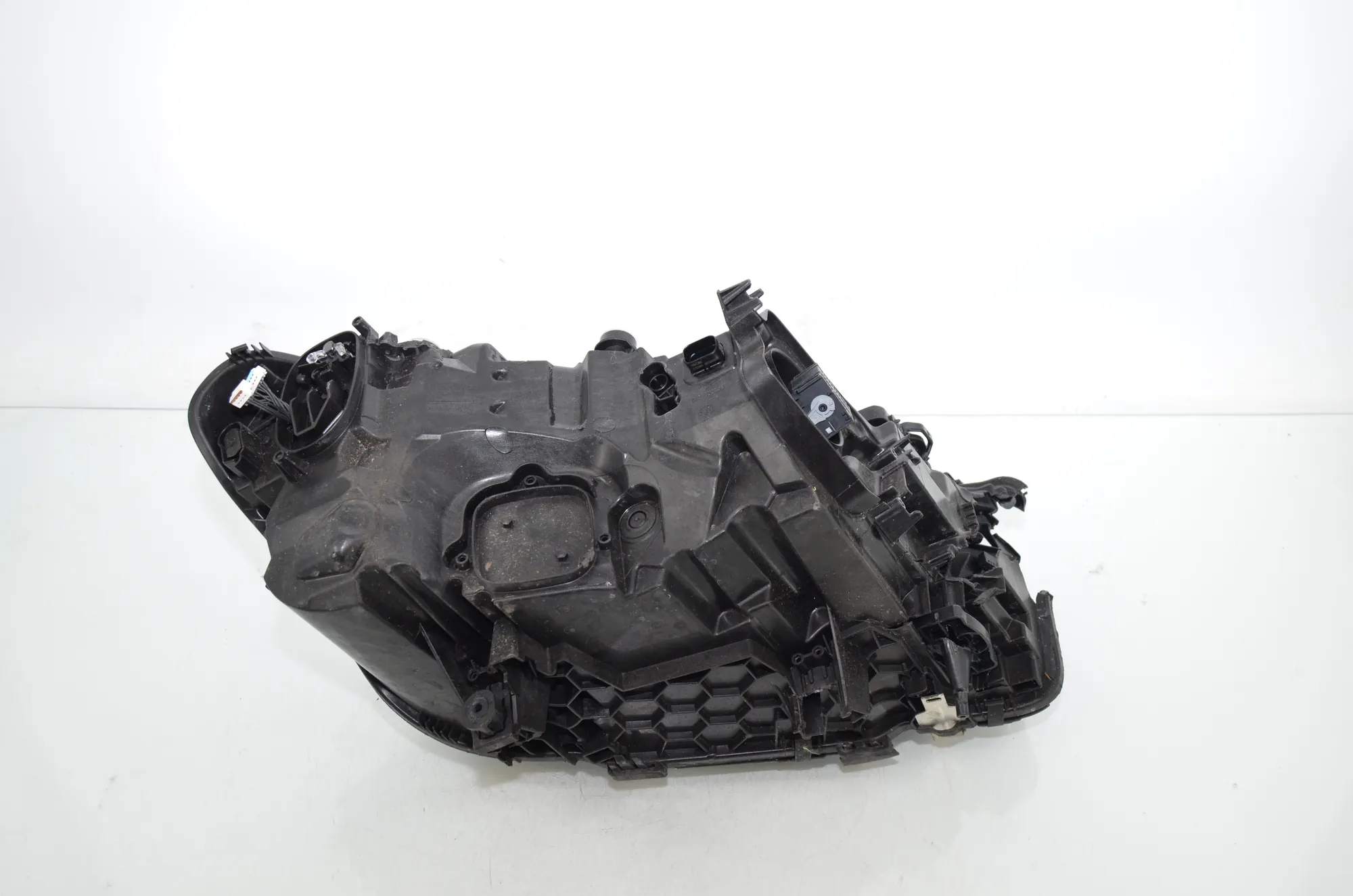 Front Left Headlight – OEM 5A29227 · BMW iX3 (G08) BMW iX3 (G08) Electric (286 HP) 2021 – 4
