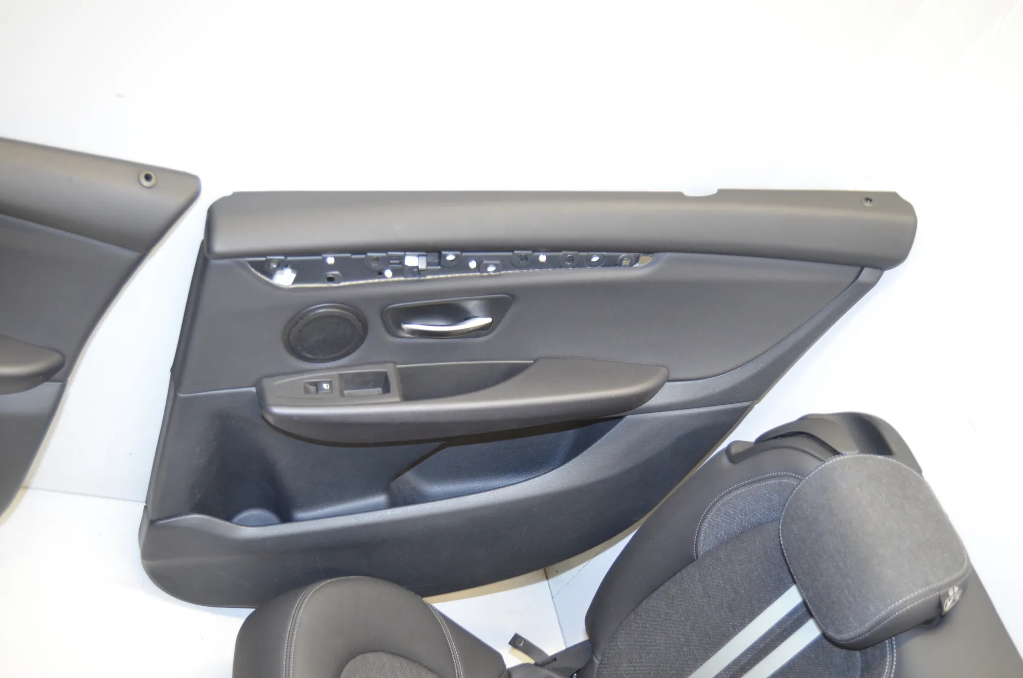 Seat set · BMW 2 Gran Tourer (F46) 216 i 2018 – 6