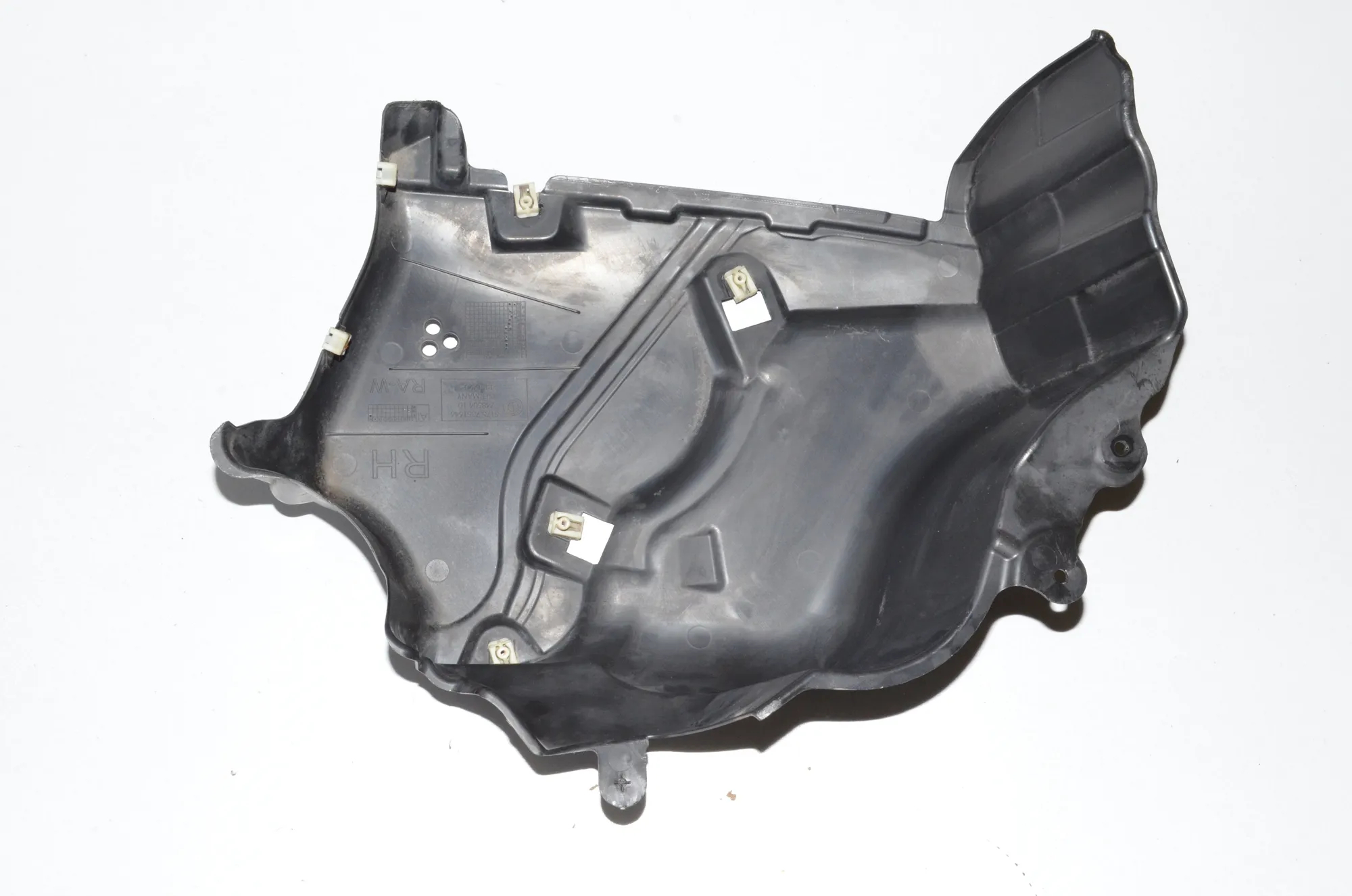 Rear Right Underbody Cover – OEM 7351646 · BMW 7 (G11, G12) 740 d, Ld xDrive 2016 – 2