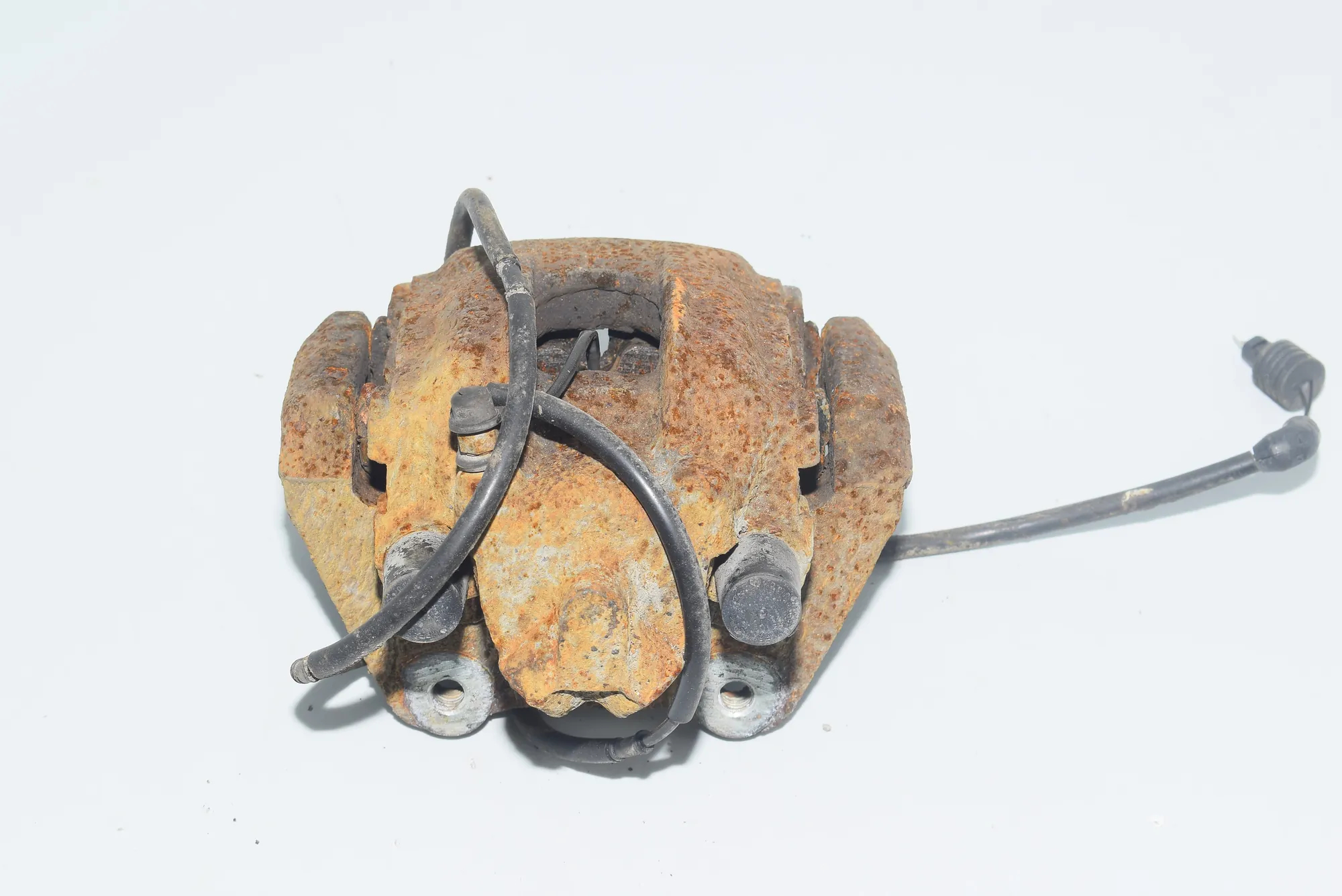 Rear Right Brake Caliper – OEM NA · BMW X3 (E83) xDrive 20 d 2009 – 2