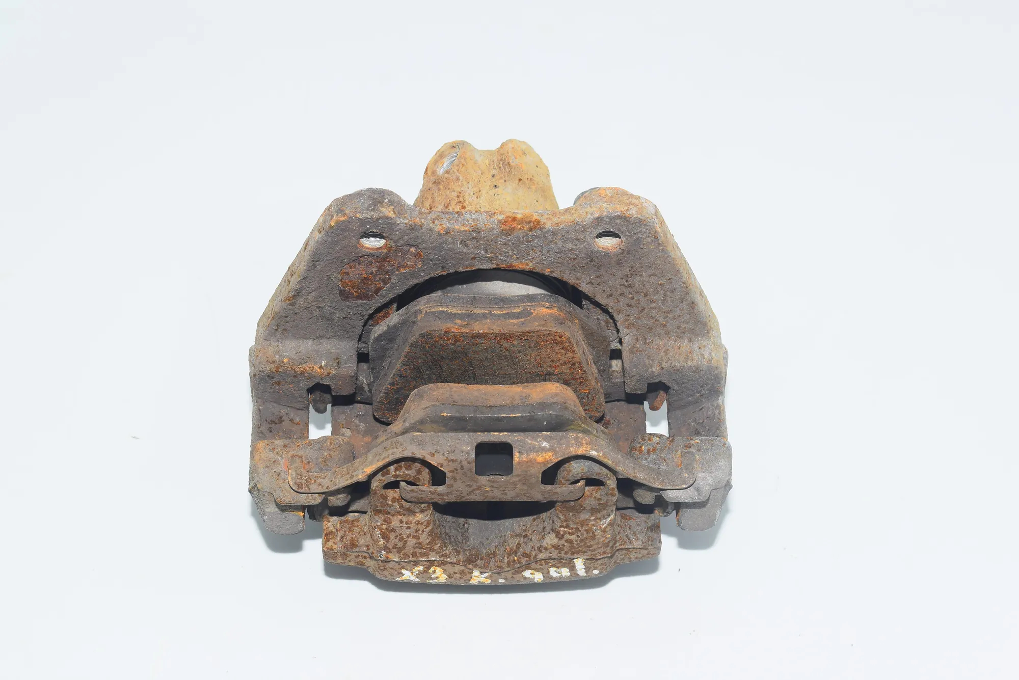 Rear Left Brake Caliper – OEM NA · BMW X3 (E83) xDrive 20 d 2009 – 4