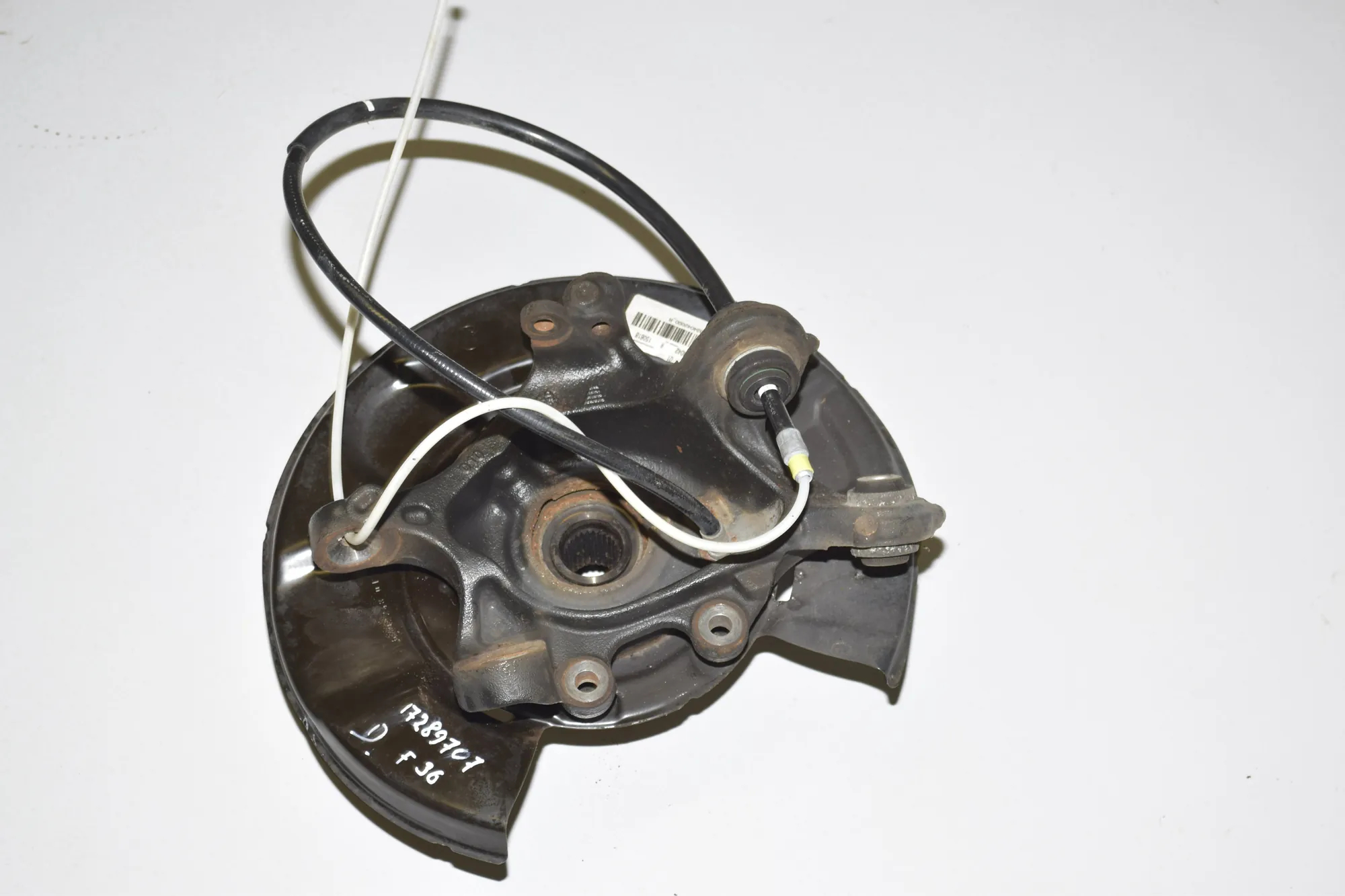 Rear Right Wheel Hub – OEM 0002344902 · BMW 4 Gran Coupe (F36) 420 i 2015 – 4