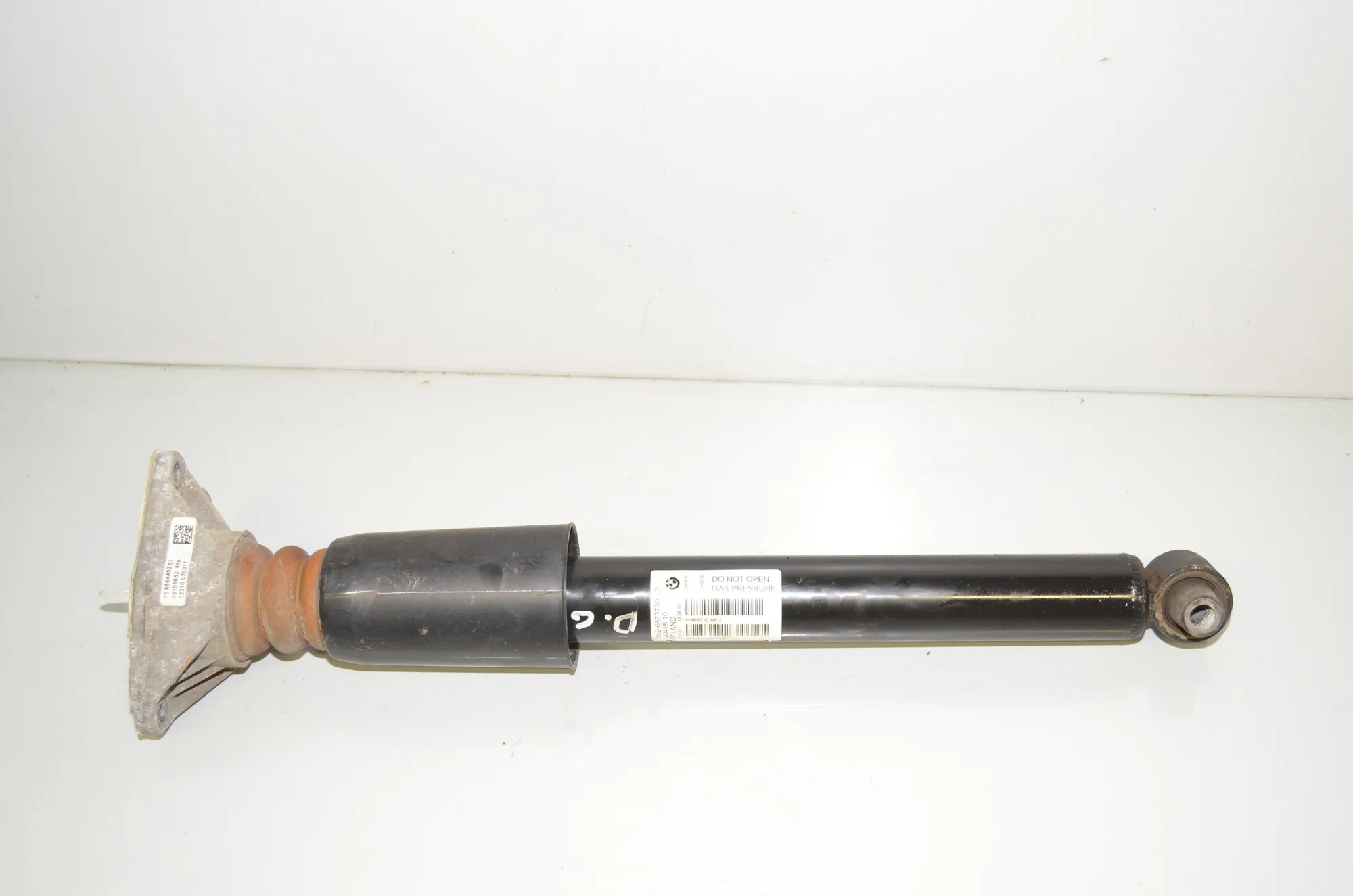 Rear Right Shock Absorber – OEM 6873739 · BMW 2 Cabrio (F23) 218 i 2017