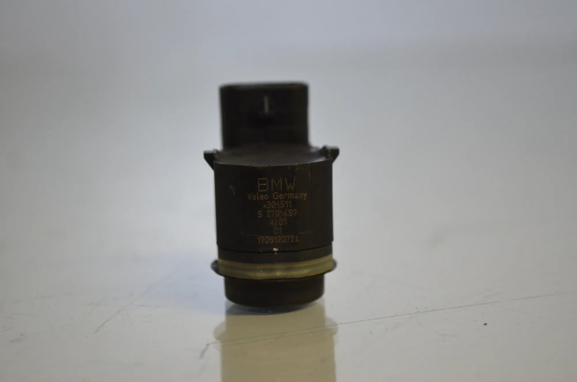PDC Parking Sensor – OEM 9270497 · BMW 5 Touring (F11) 530 d 2012 – 4