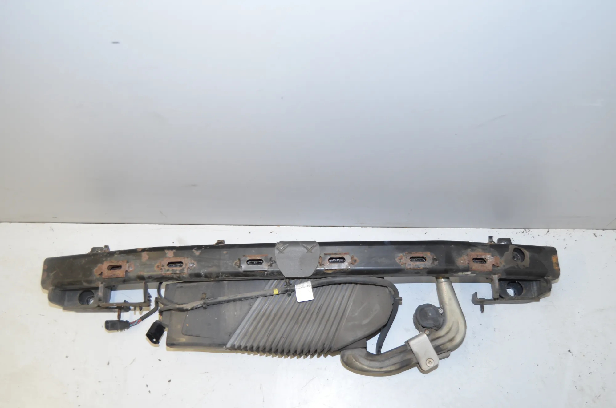 Towbar Kit – OEM 6795717 · BMW 5 Touring (F11) 530 d xDrive 2011 – 2