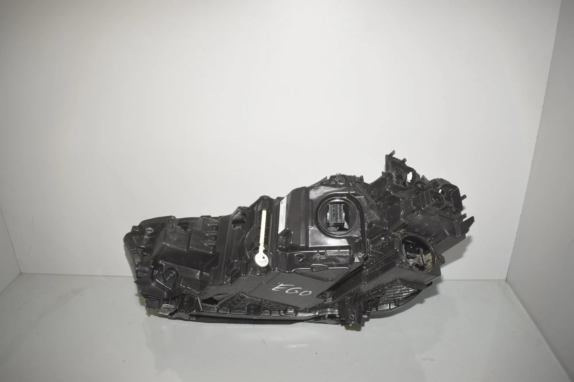 Front Right Headlight – OEM 5A3CEA2 · BMW iX (I20) BMW iX (I20) xDrive 40 2022 – 5