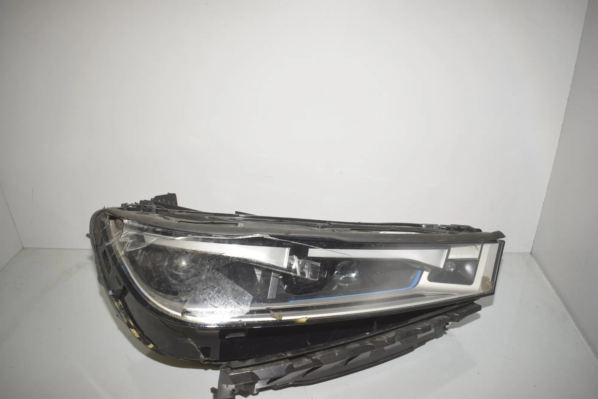 Front Right Headlight – OEM 5A3CEA2 · BMW iX (I20) BMW iX (I20) xDrive 40 2022 – 2