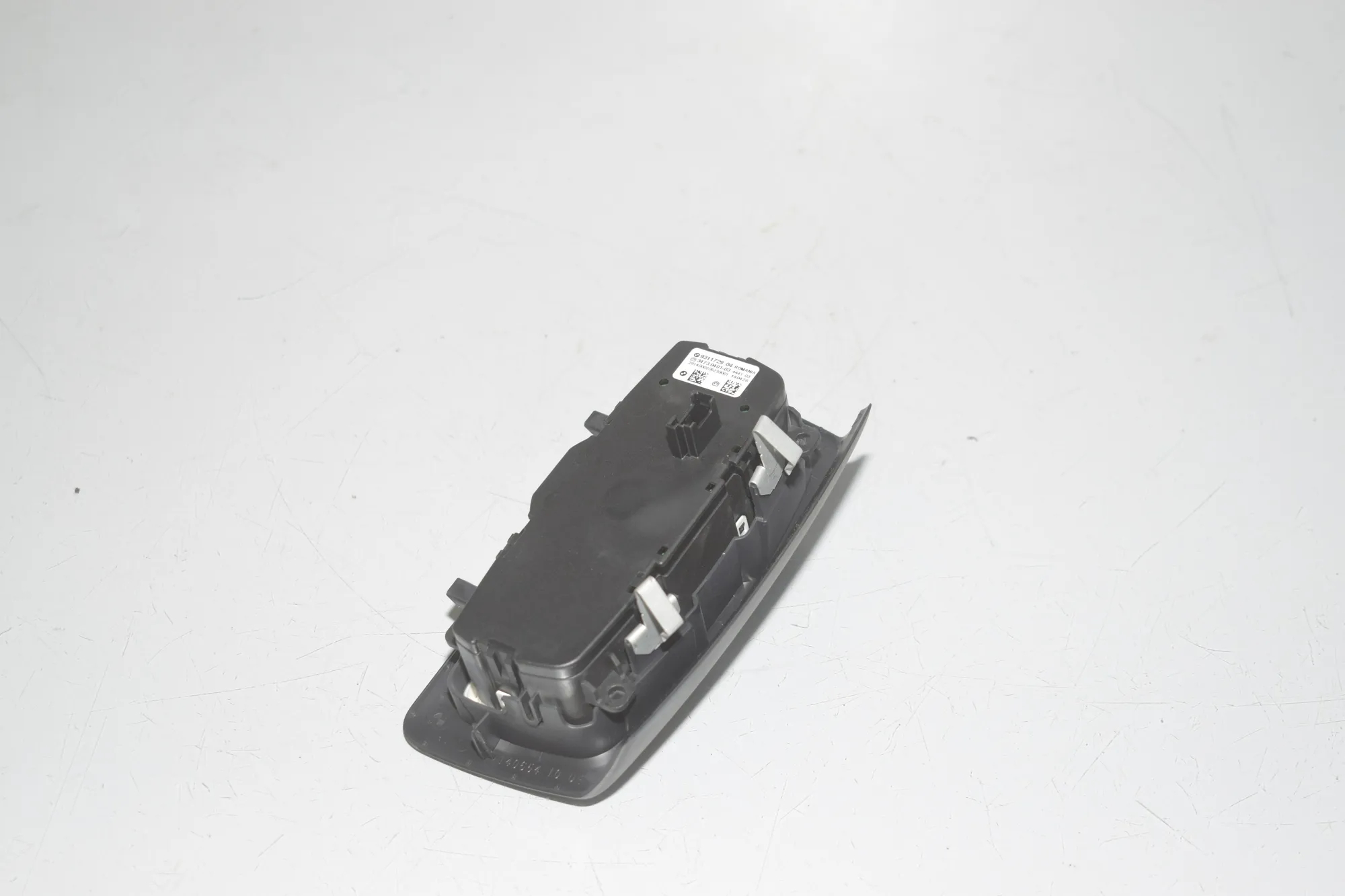 Headlight Switch Control Unit – OEM 9311729 · BMW 2 Active Tourer (F45) 216 d 2014 – 5