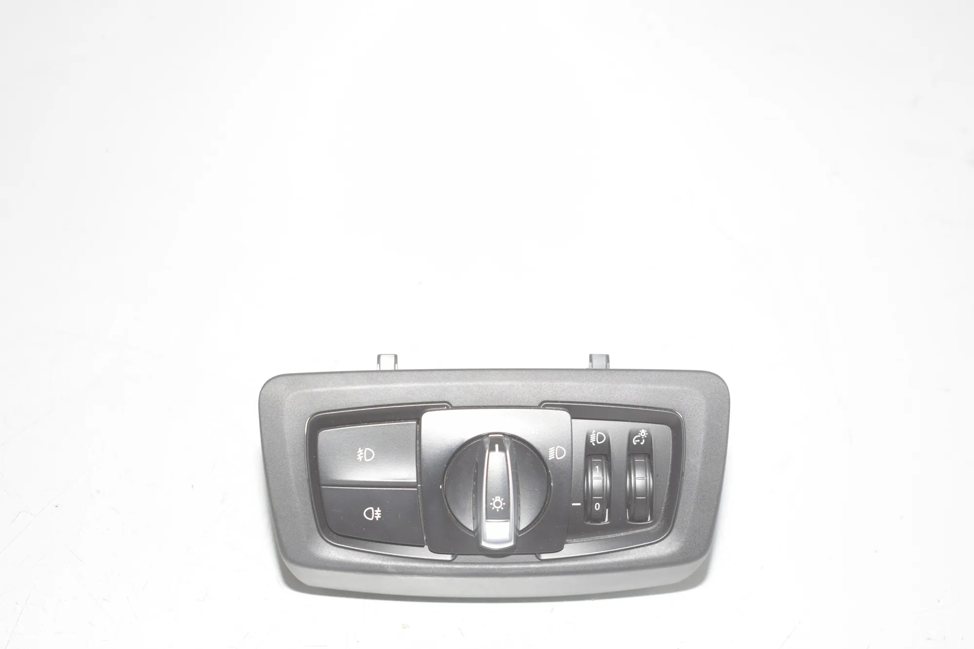 Headlight Switch Control Unit – OEM 9311729 · BMW 2 Active Tourer (F45) 216 d 2014