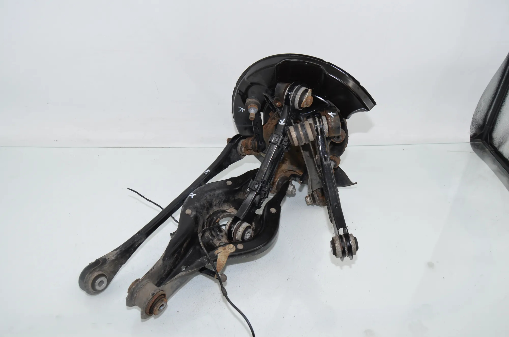 Rear Left Wheel Hub Spindle – OEM 6792523 · BMW 3 Touring (F31) 320 d 2012 – 4