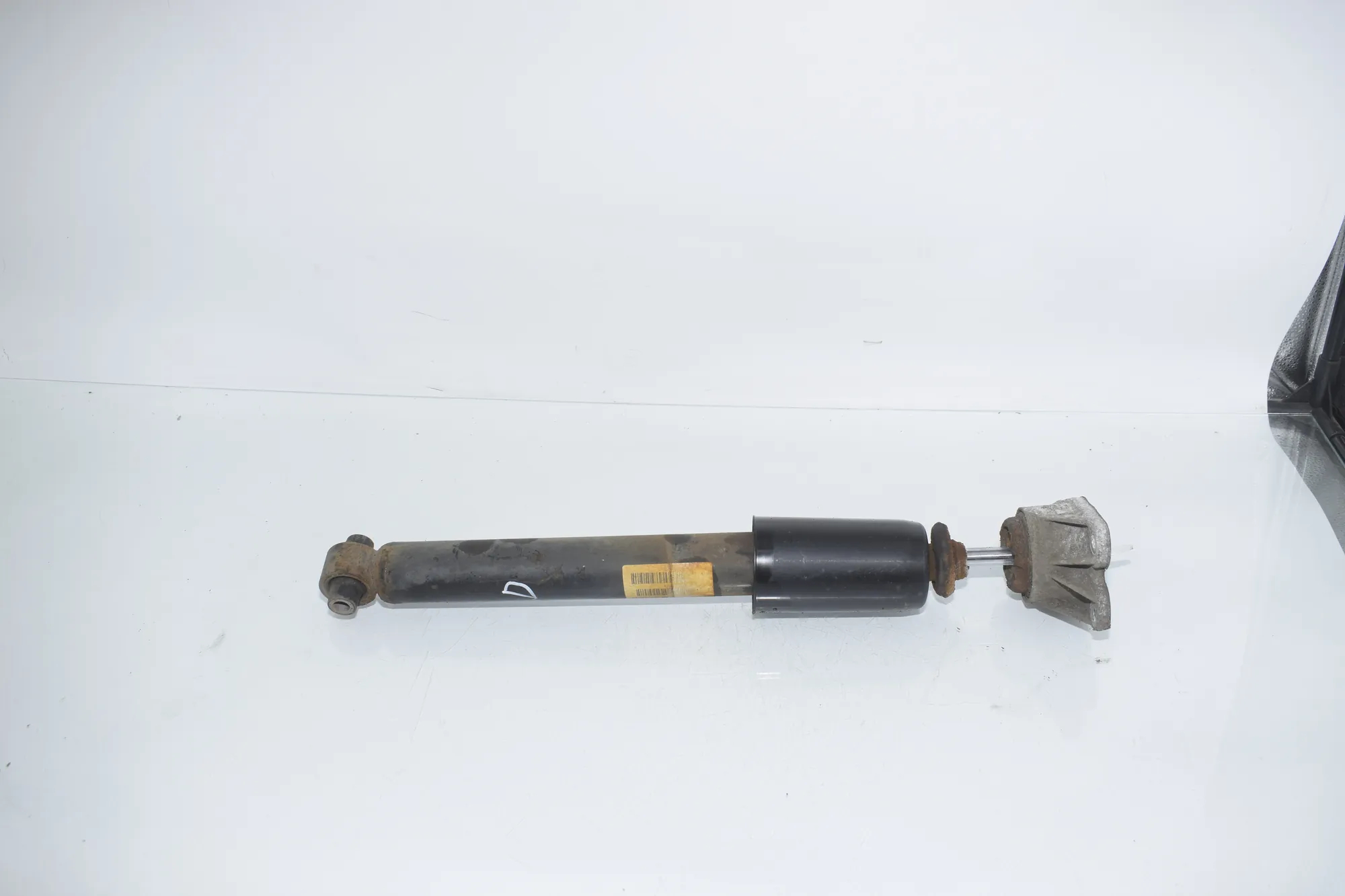 Rear Right Shock Absorber – OEM 6874380 · BMW 3 Touring (F31) 320 d 2012
