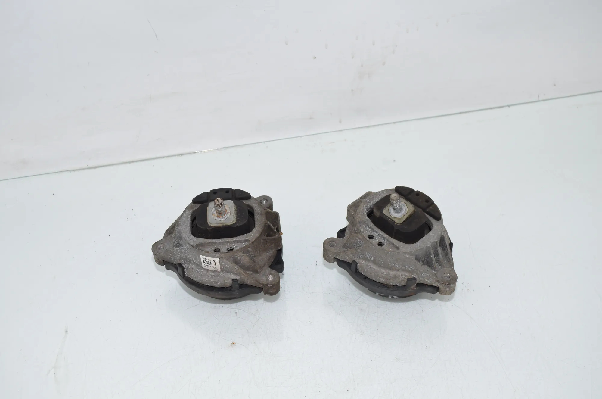 Right Side Engine Mount – OEM 6855456 · BMW 3 (F30, F80) 320 i 2012