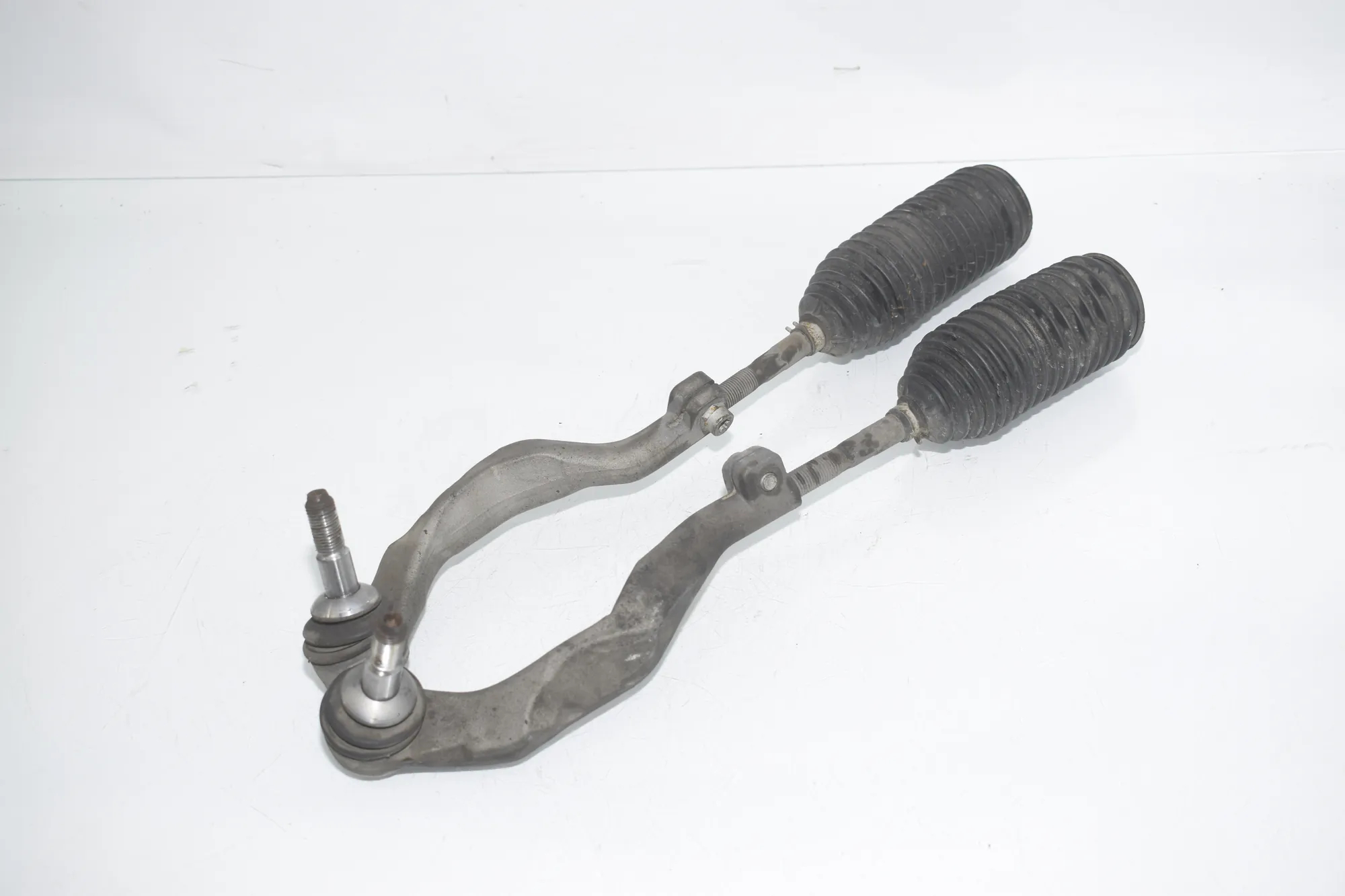 Left Side Steering Tie Rod – OEM 6899815 · BMW 2 Gran Tourer (F46) 220 d xDrive 2018 – 2