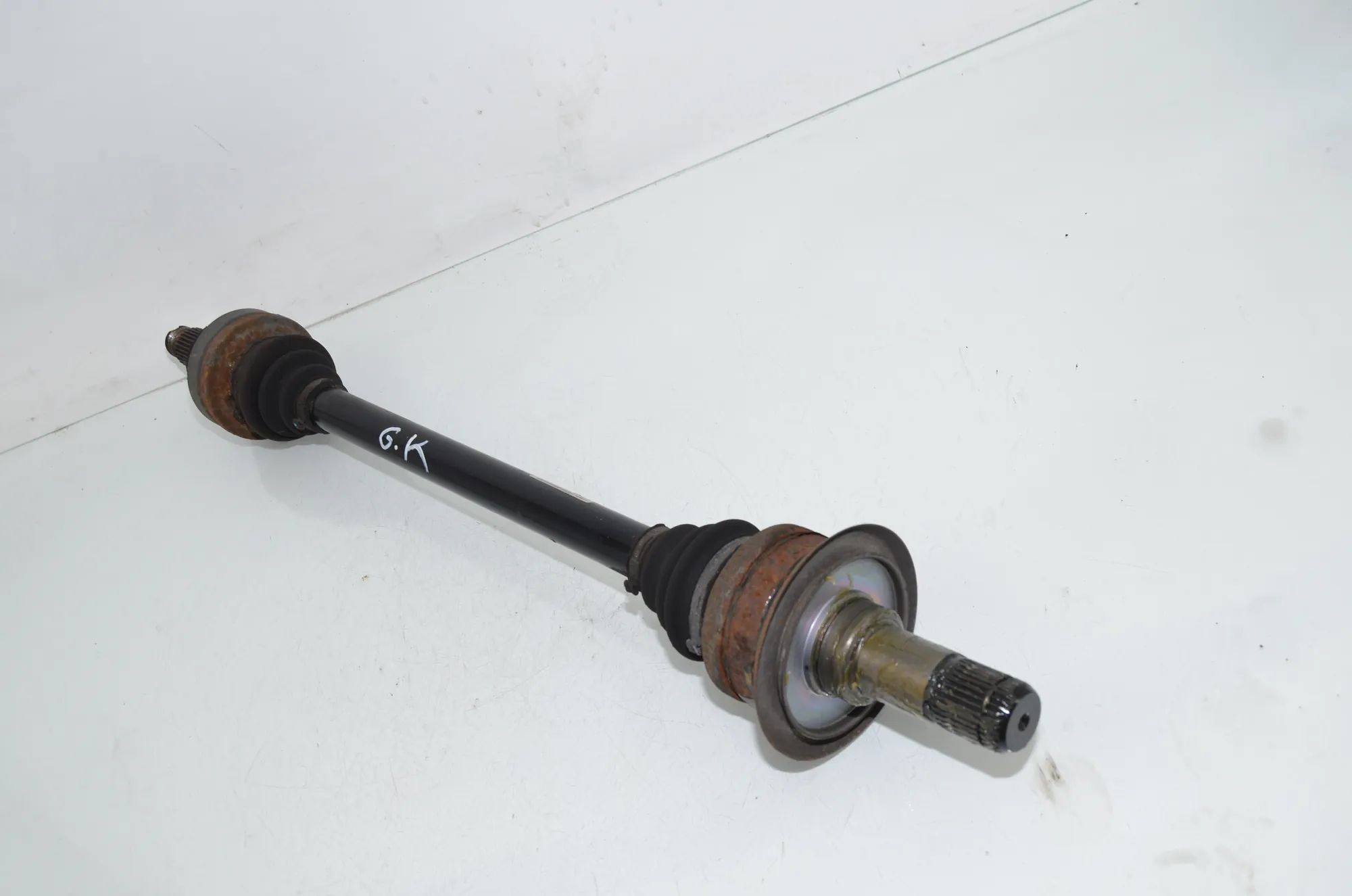 Rear Left Driveshaft – OEM 7581017 · BMW 5 Touring (F11) 530 d xDrive 2011 – 2
