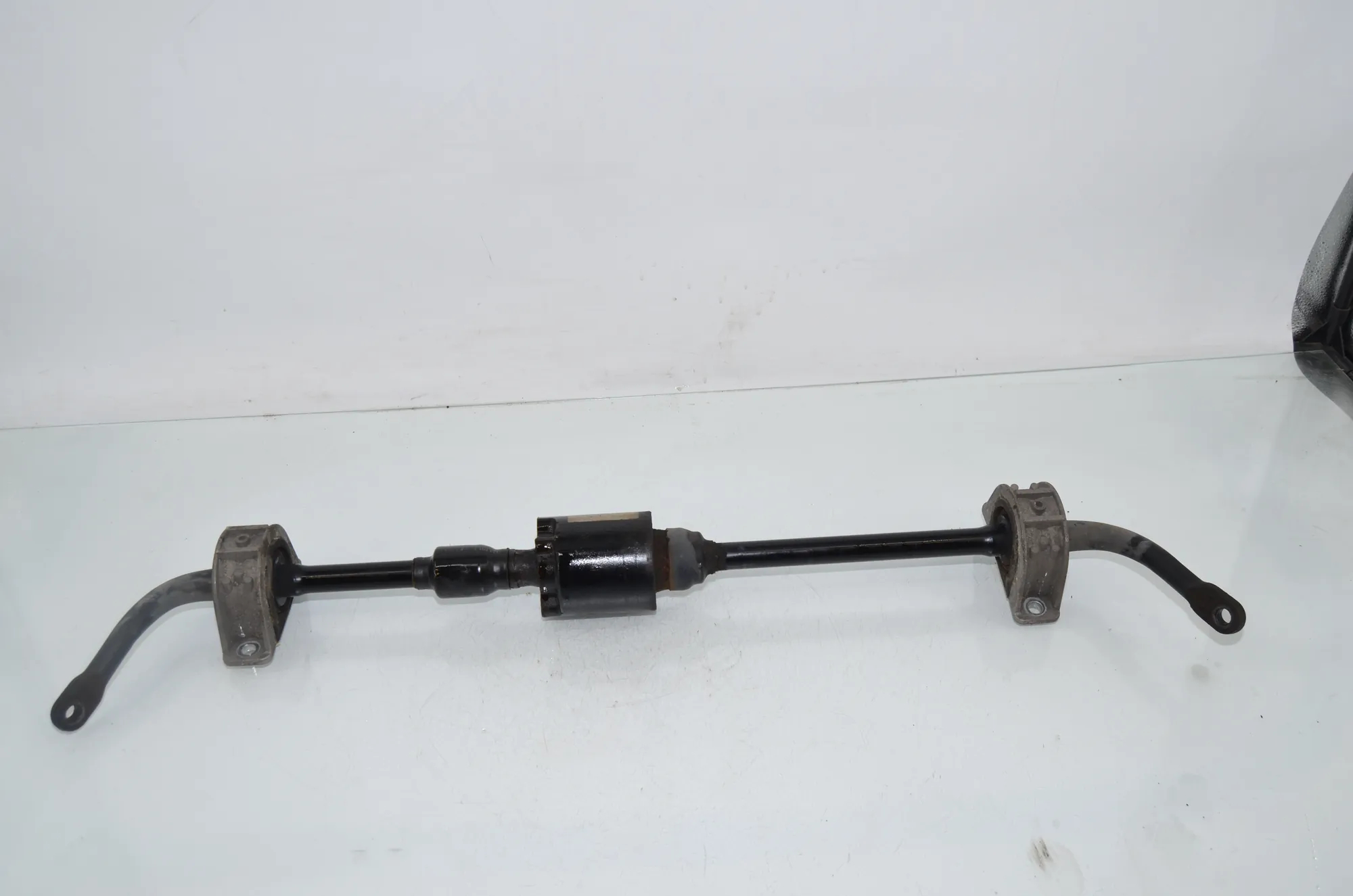 Rear Anti Roll Bar – OEM 6781256 · BMW 5 Touring (F11) 530 d xDrive 2011 – 2