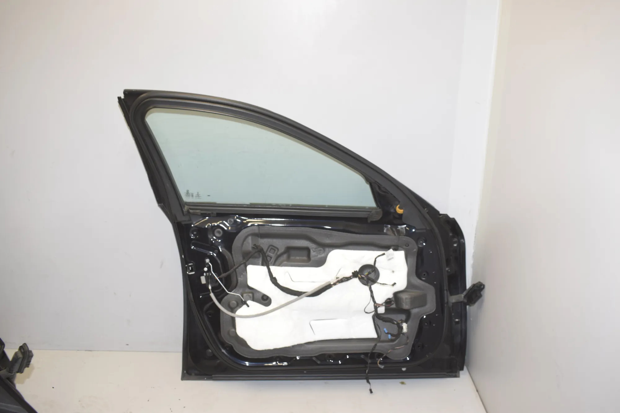Front Left Door · BMW 5 (F10) 530 d 2014 – 4