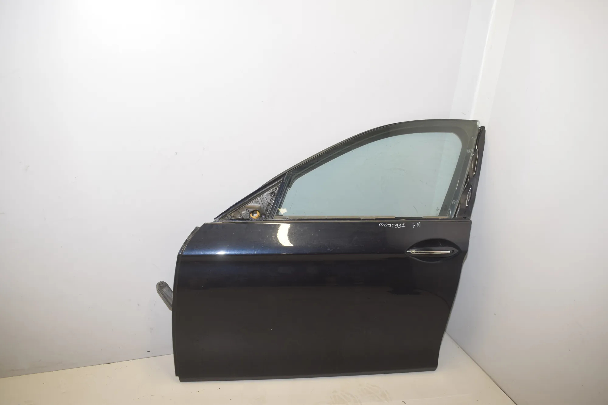 Front Left Door · BMW 5 (F10) 530 d 2014 – 2
