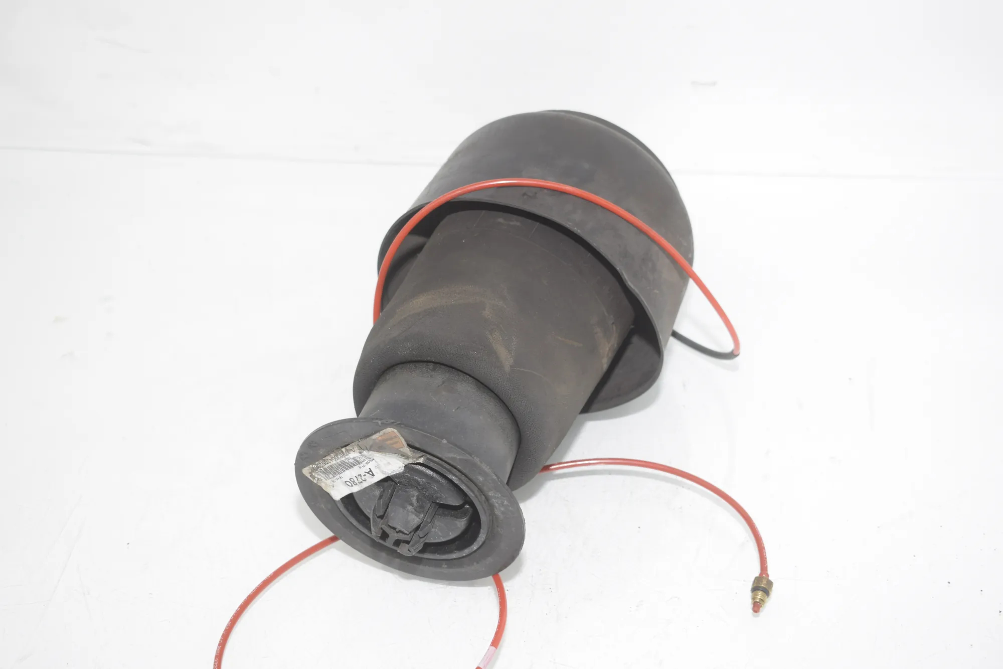 Rear Left Air Suspension Spring Bag – OEM 6784381 · BMW 5 Touring (F11) 530 d xDrive 2011 – 3