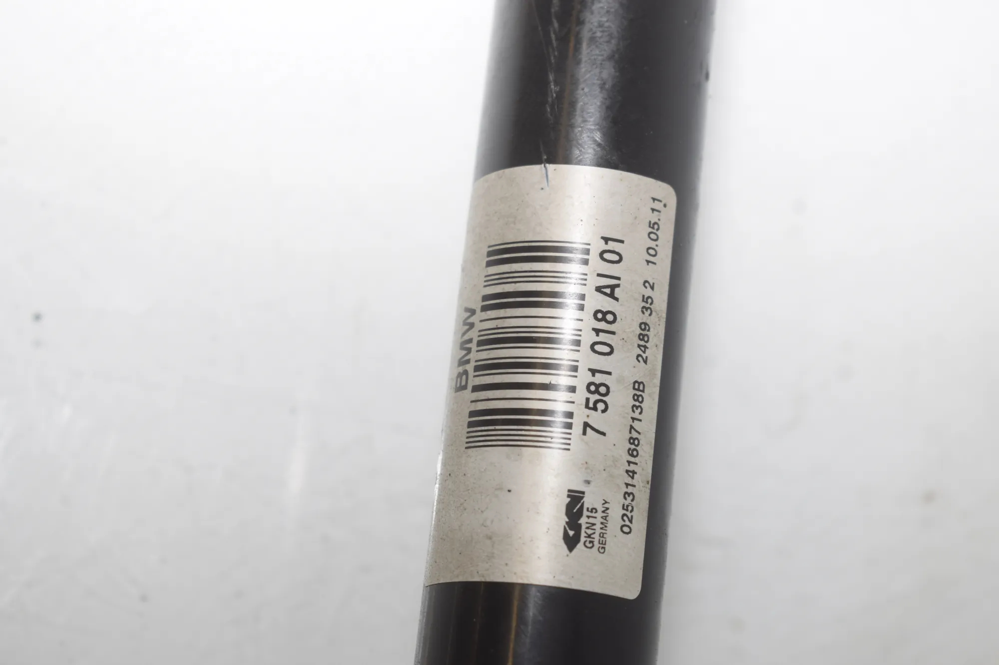 Rear Right Driveshaft – OEM 7581018 · BMW 5 Touring (F11) 530 d xDrive 2011 – 4