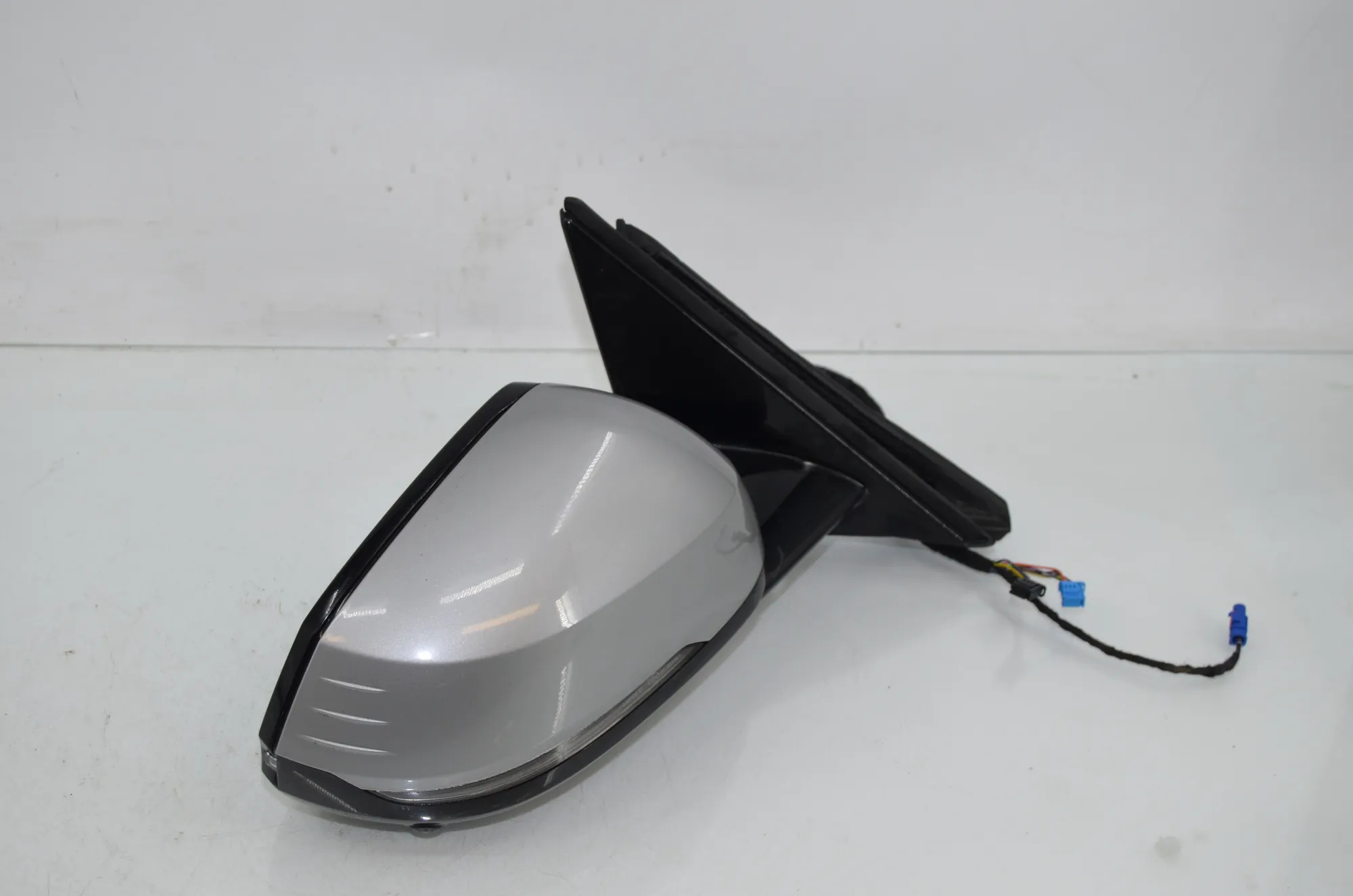 Right Side Wing Mirror – OEM 5A67638 · BMW X1 (U11) (2022 - -) BMW X1 (U11) 2024 – 2