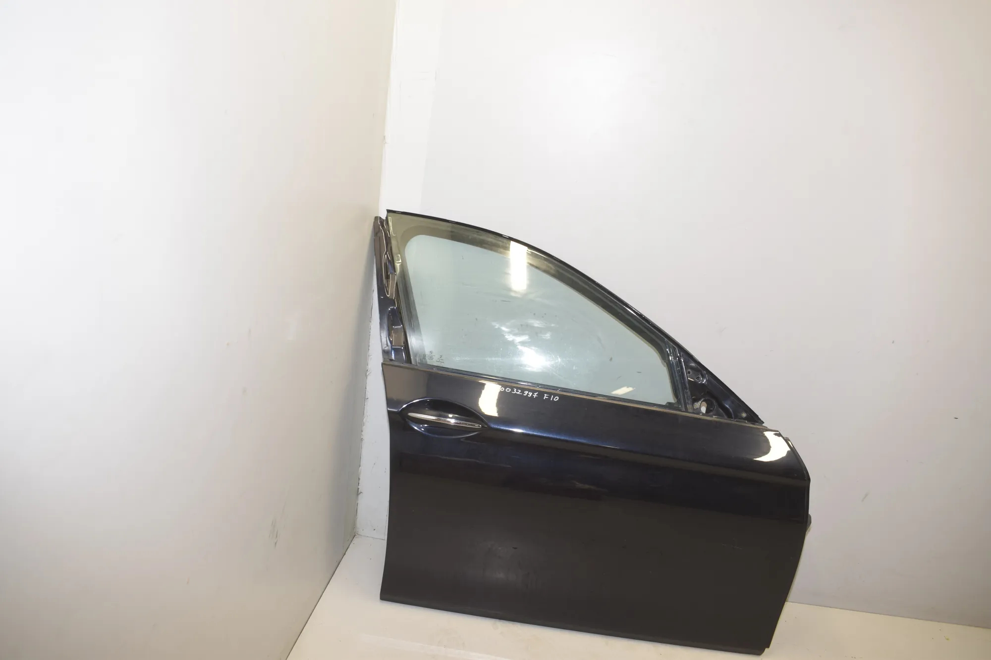 Front Right Door · BMW 5 (F10) 530 d 2014 – 2
