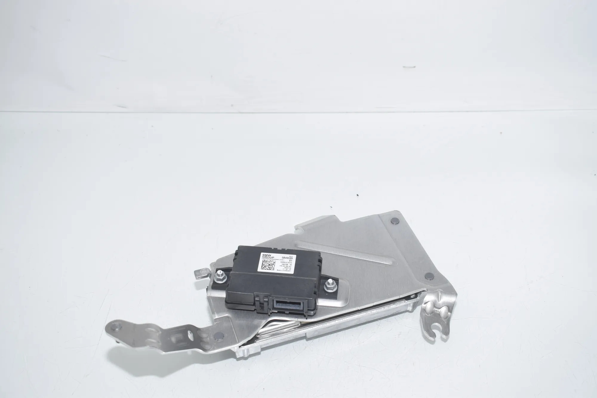 Other Control Units – OEM 5B4D172 · BMW X1 (U11) (2022 - -) BMW X1 (U11) 2024 – 5