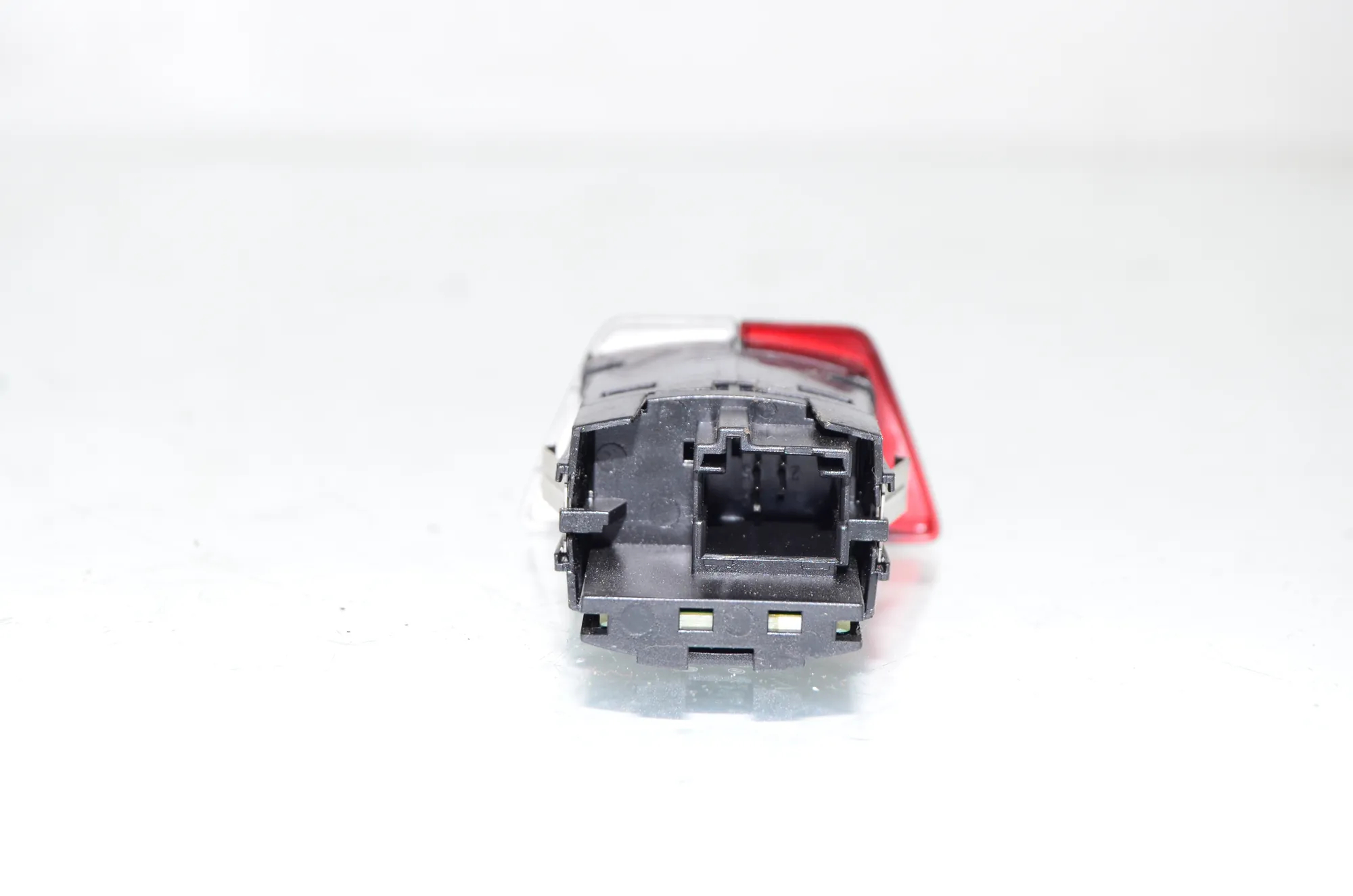 Hazard Button – OEM 6993047 · BMW 5 Touring (G31) (2017 - -) 520 d 2019 – 3