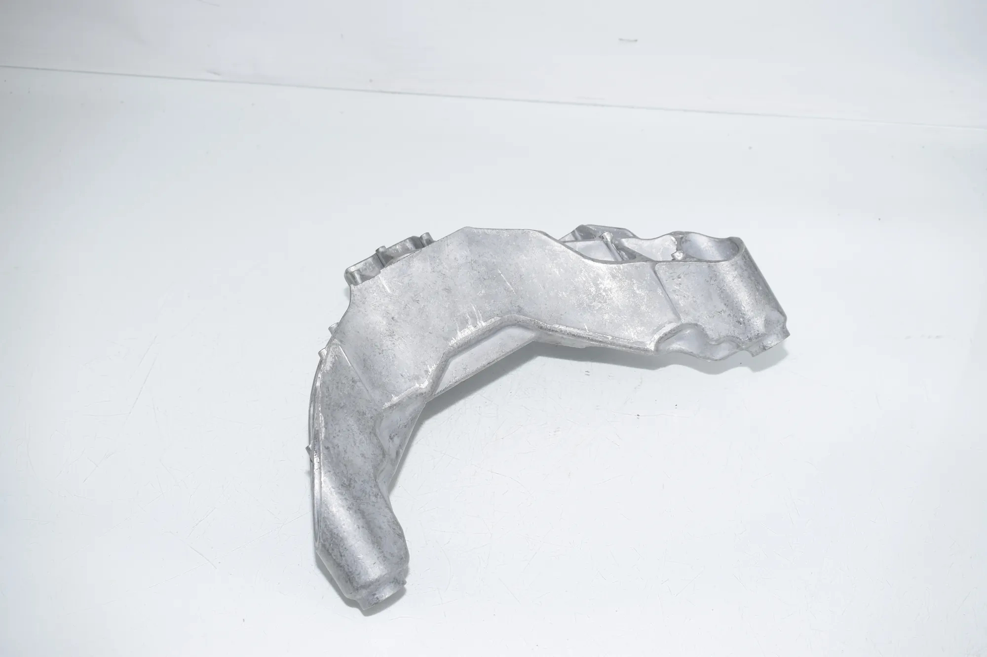 Left Side Engine Bracket – OEM 9796435 · BMW iX1 (U11 BEV) BMW iX1 (U11 BEV) xDrive 30 2022 – 3
