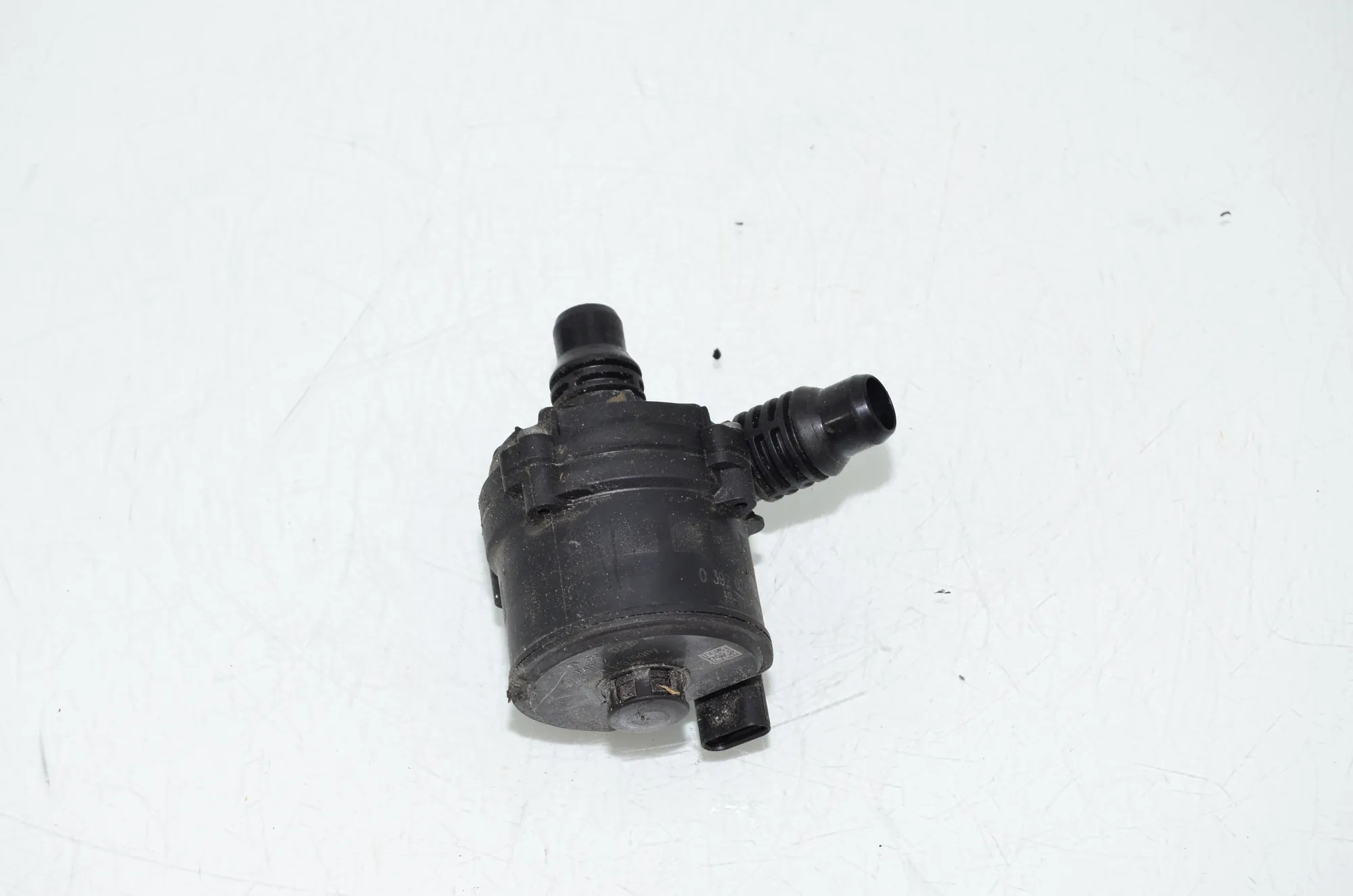 Auxiliary Water Pump – OEM 6834923 · BMW 5 Touring (G31) (2017 - -) 520 d 2019