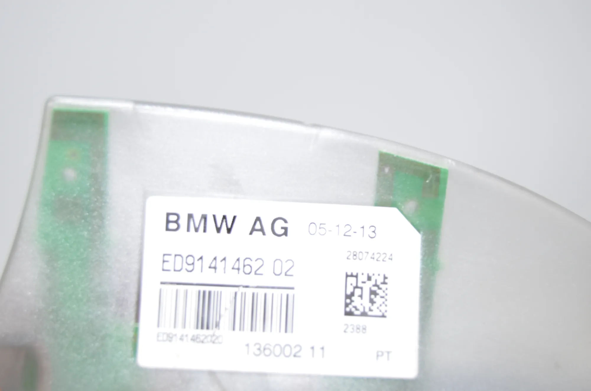 Antenna Trim – OEM 9141462 · BMW 5 (F10) 530 d 2014 – 4